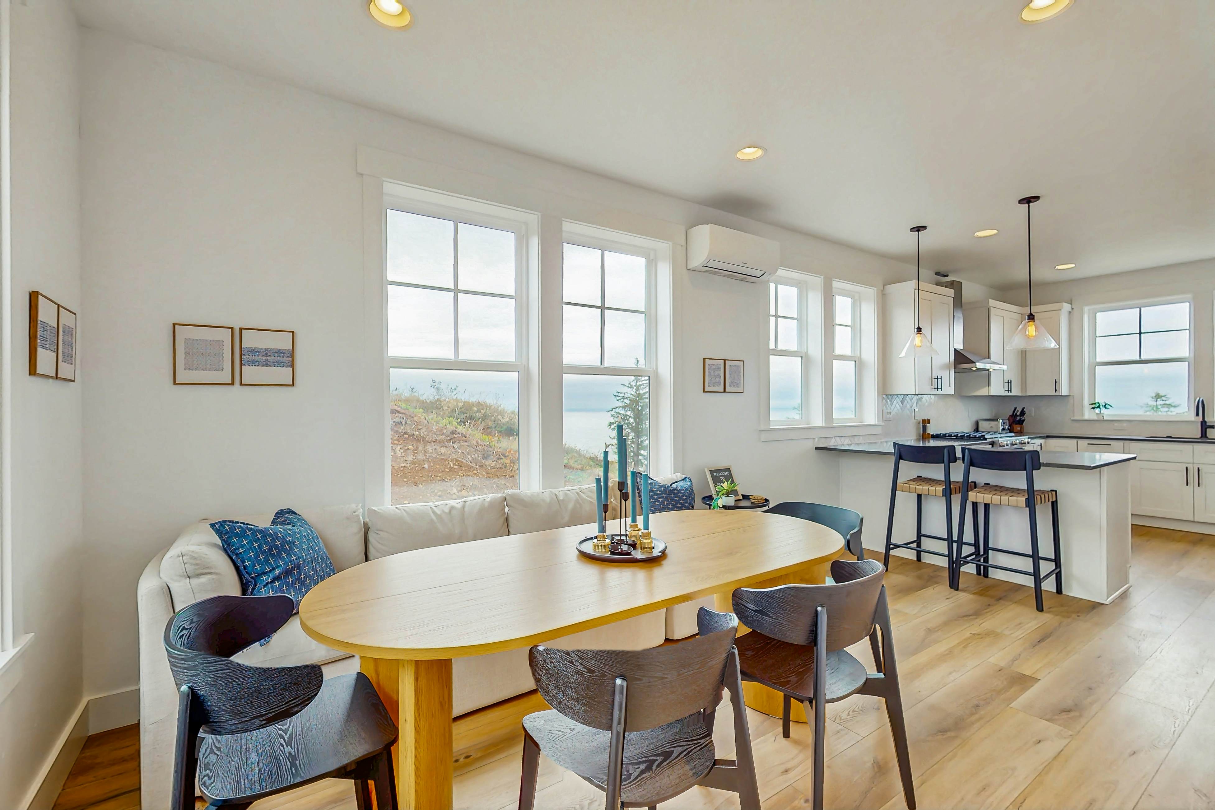 Family friendly home w/ ocean views, private hot tub, foosball table & gas grill