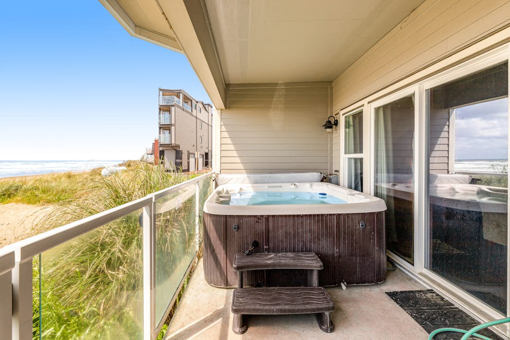 Oceanfront Villa with WiFi Private Hot Tub Balconies Beach Access and Game Room