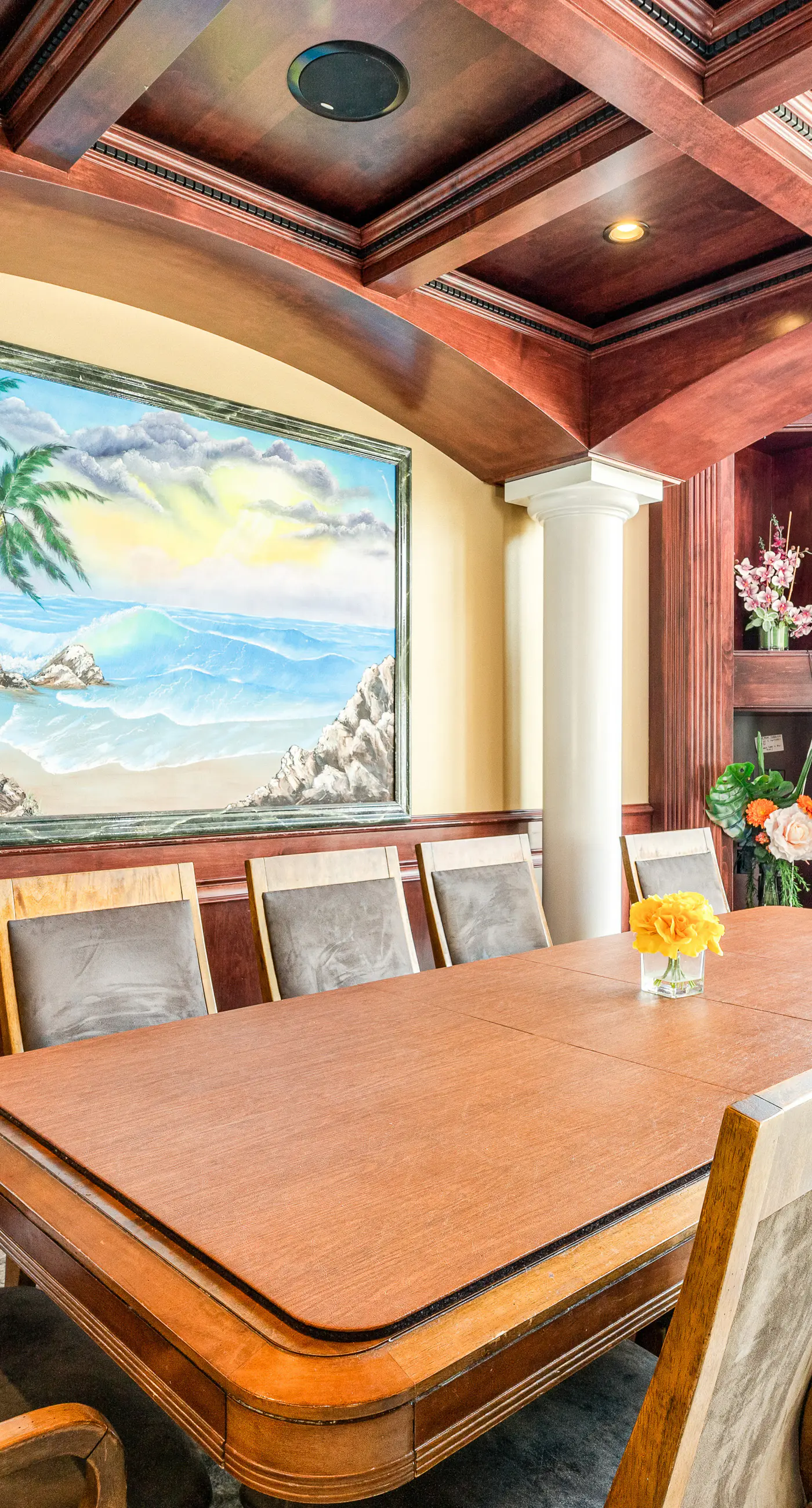 Oceanfront Villa with WiFi Private Hot Tub Balconies Beach Access and Game Room