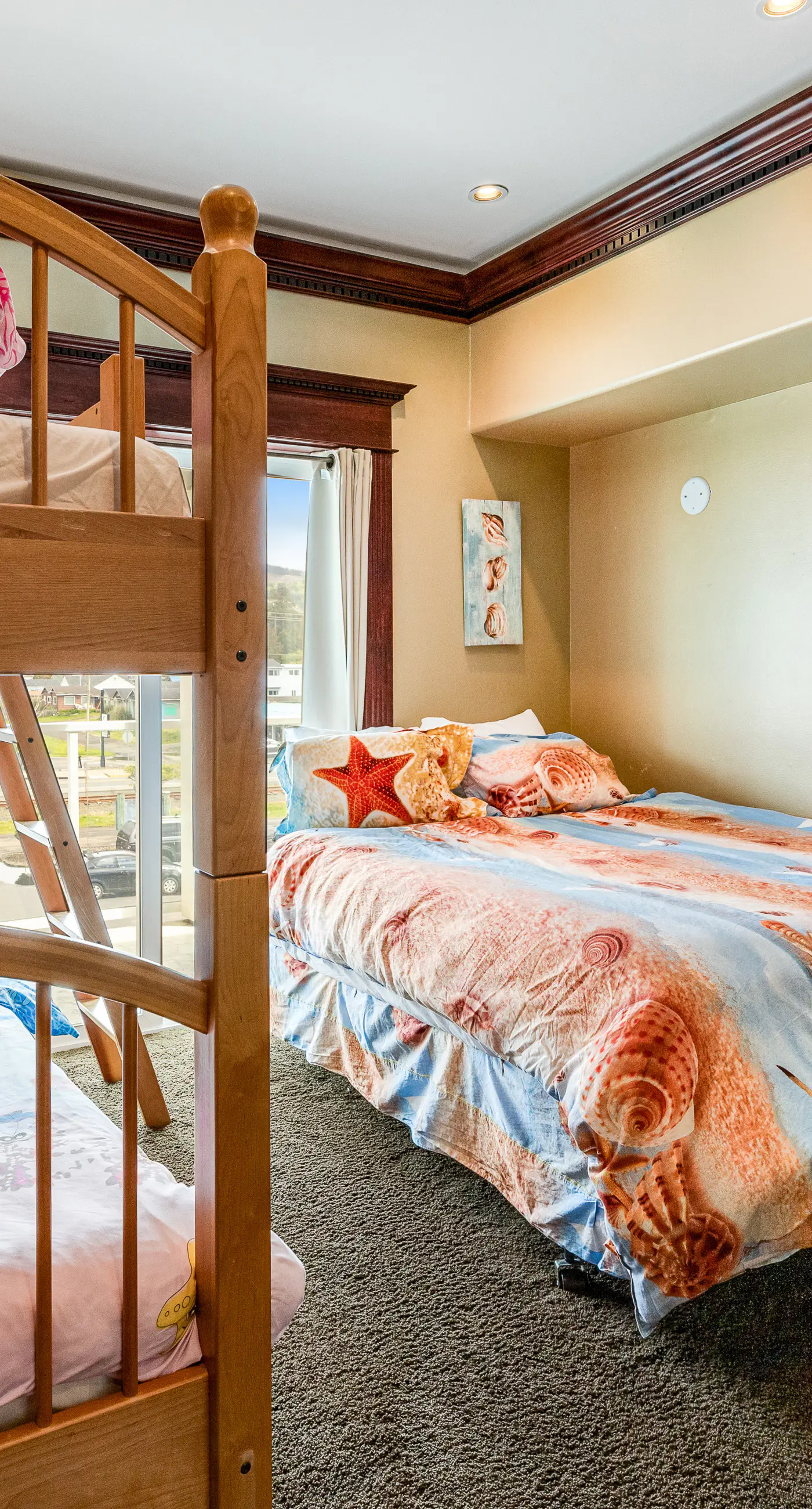 Oceanfront Villa with WiFi Private Hot Tub Balconies Beach Access and Game Room