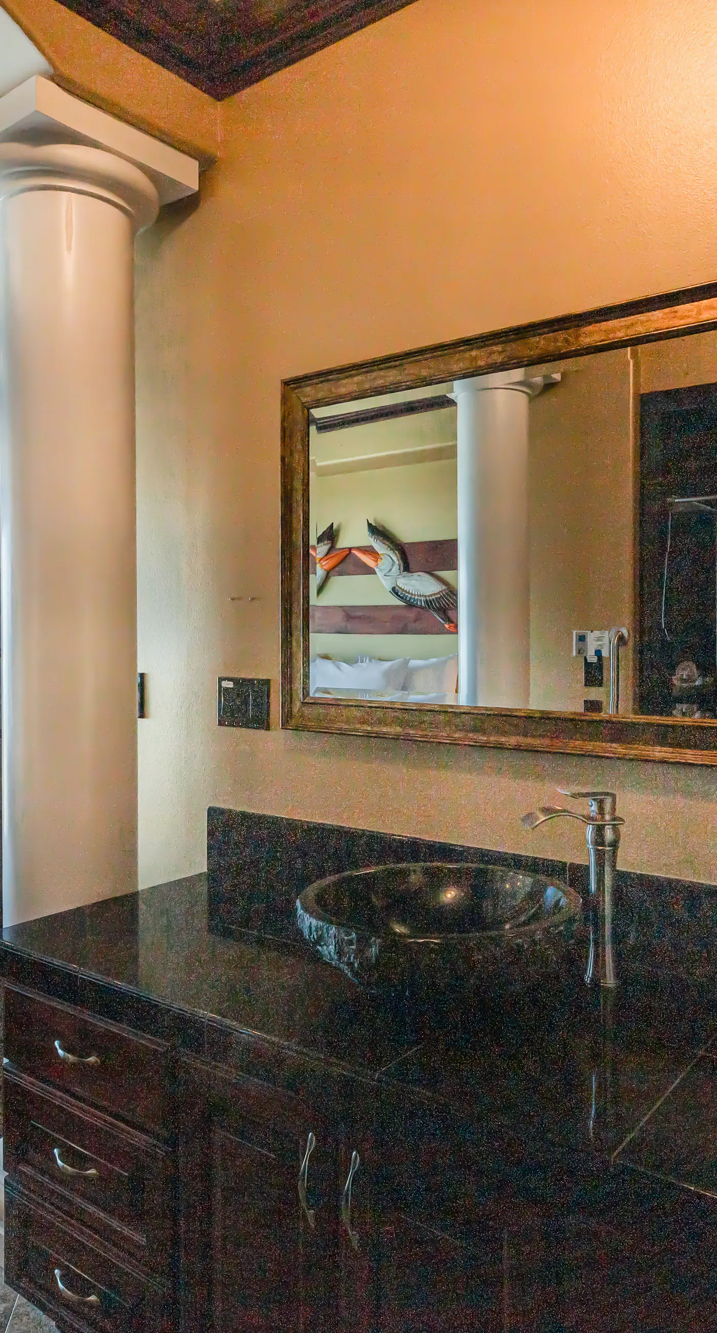 Oceanfront Villa with WiFi Private Hot Tub Balconies Beach Access and Game Room