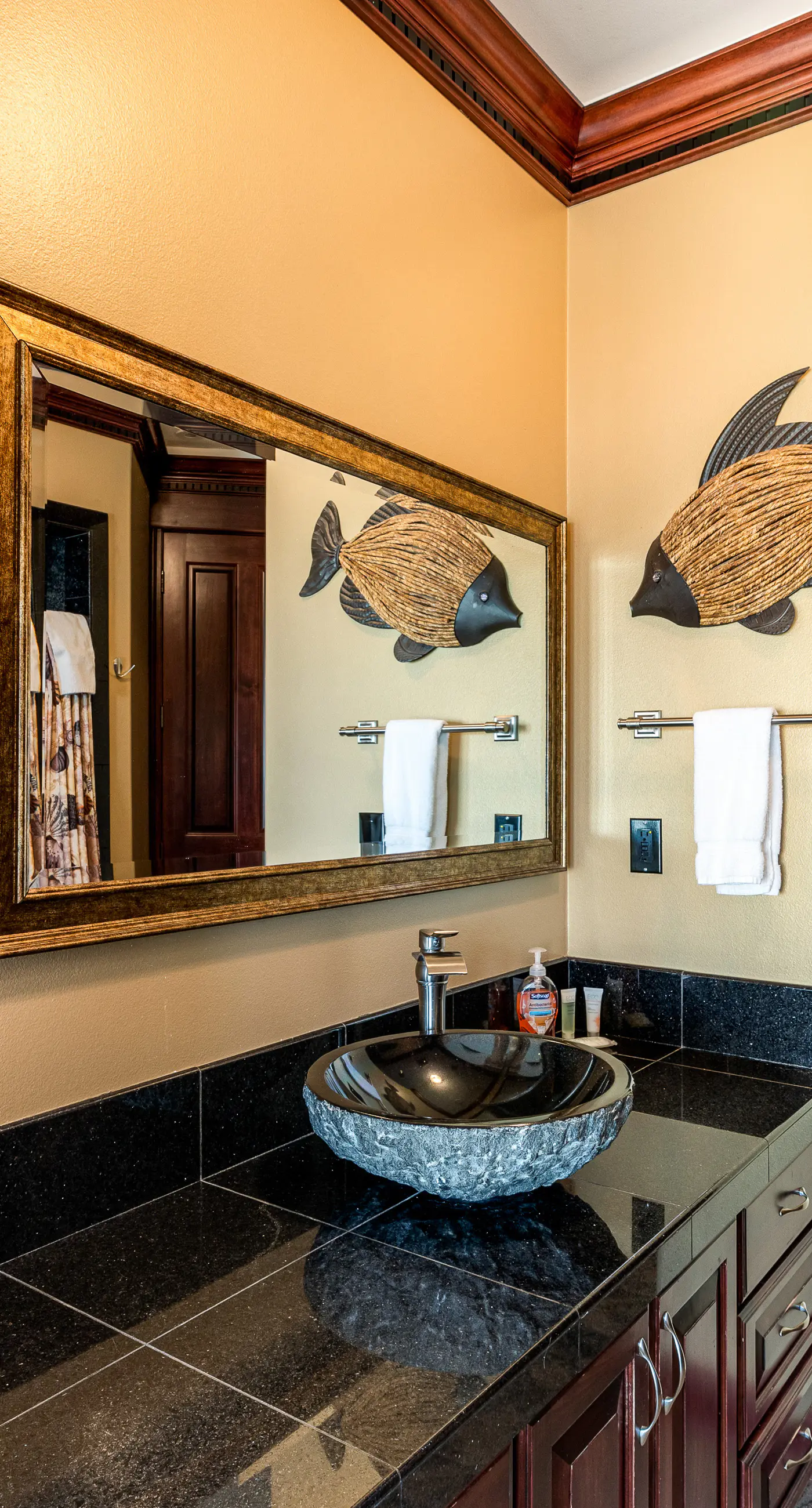 Oceanfront Villa with WiFi Private Hot Tub Balconies Beach Access and Game Room