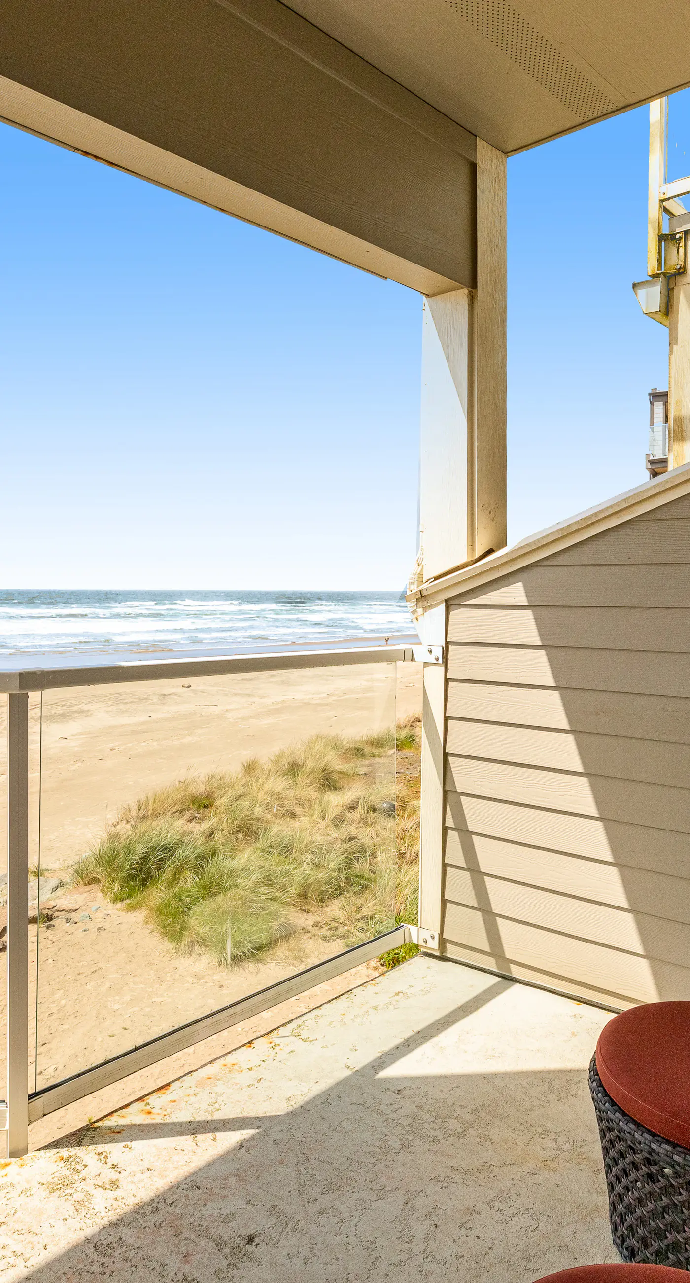 Oceanfront Villa with WiFi Private Hot Tub Balconies Beach Access and Game Room