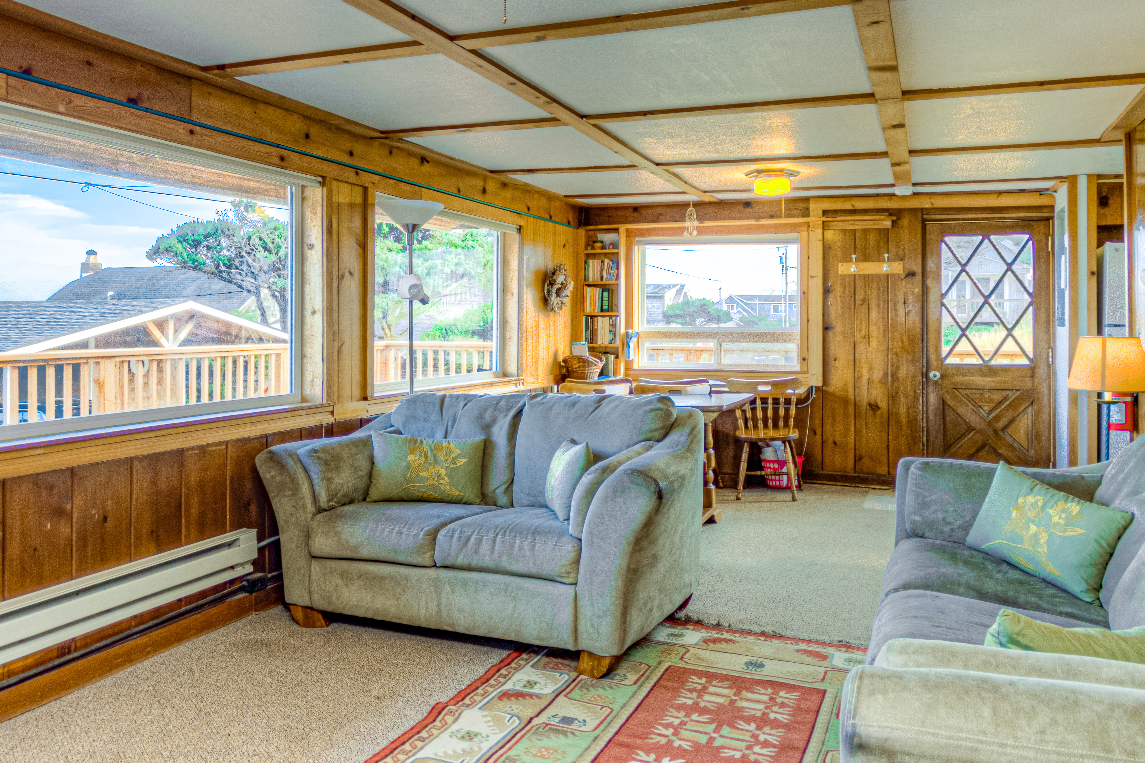 Dog friendly home across from the beach with grill deck and amazing ocean views