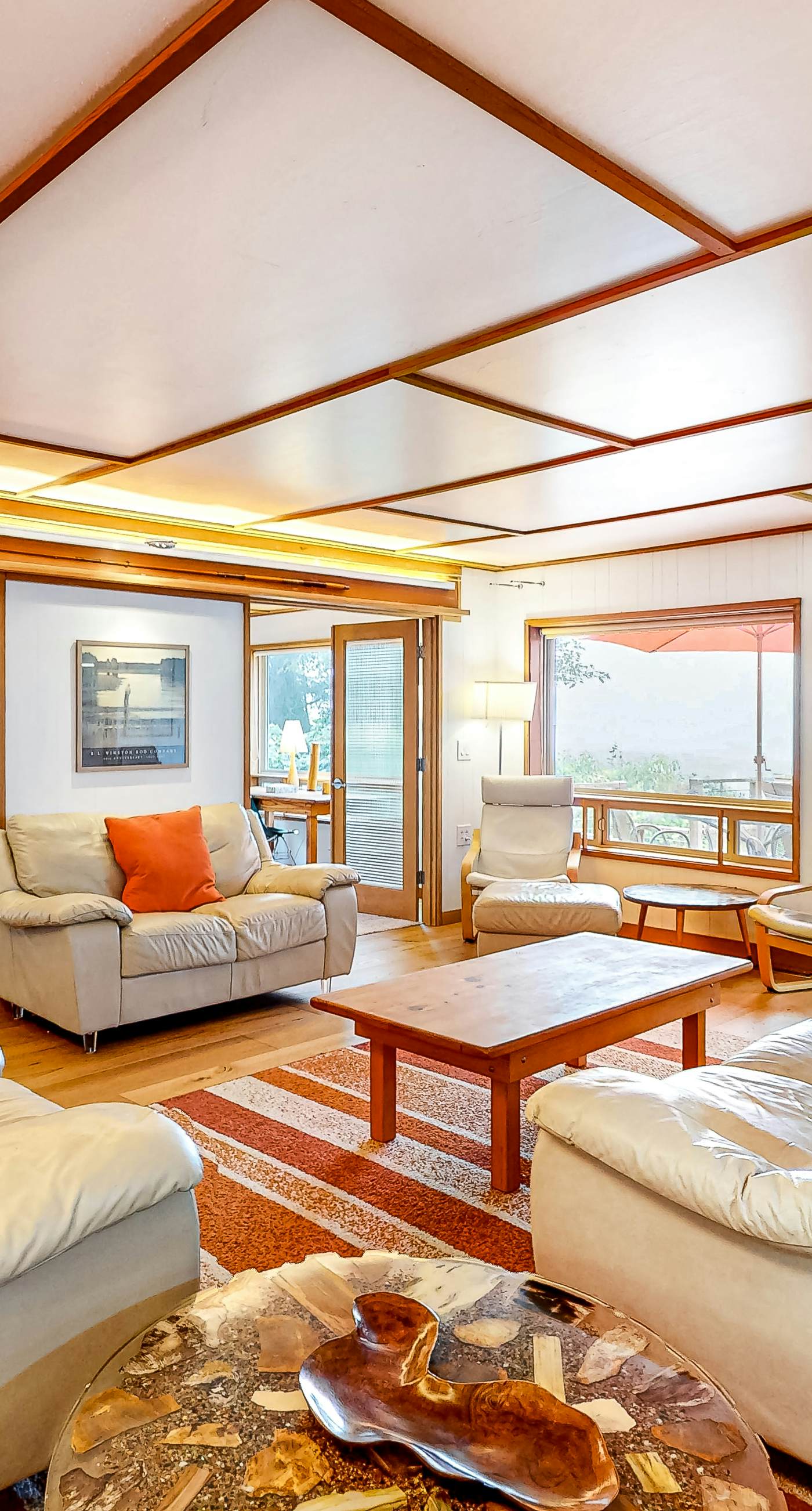 Delightful dog friendly home with bay views private hot tub and sauna