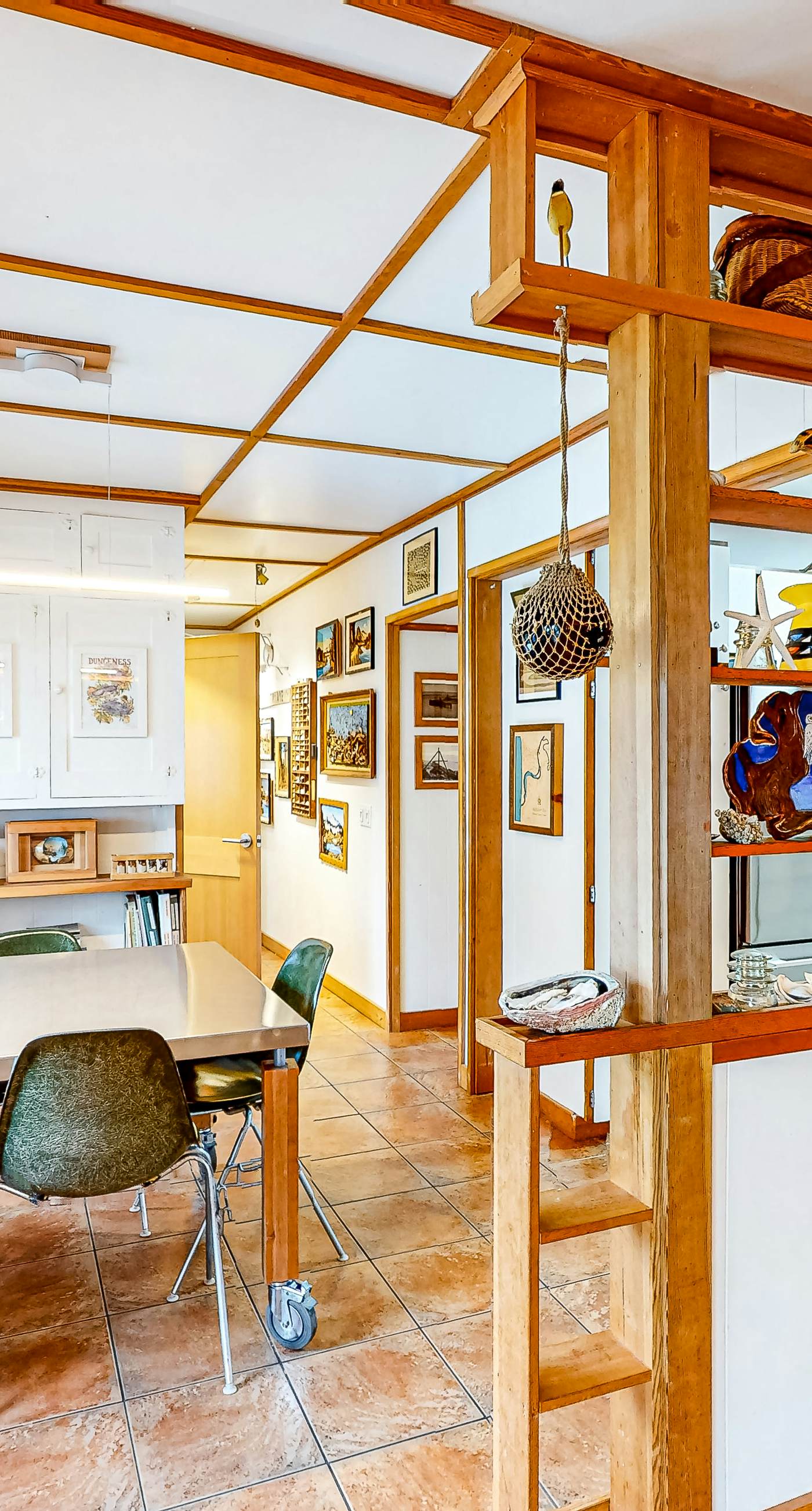 Delightful dog friendly home with bay views private hot tub and sauna