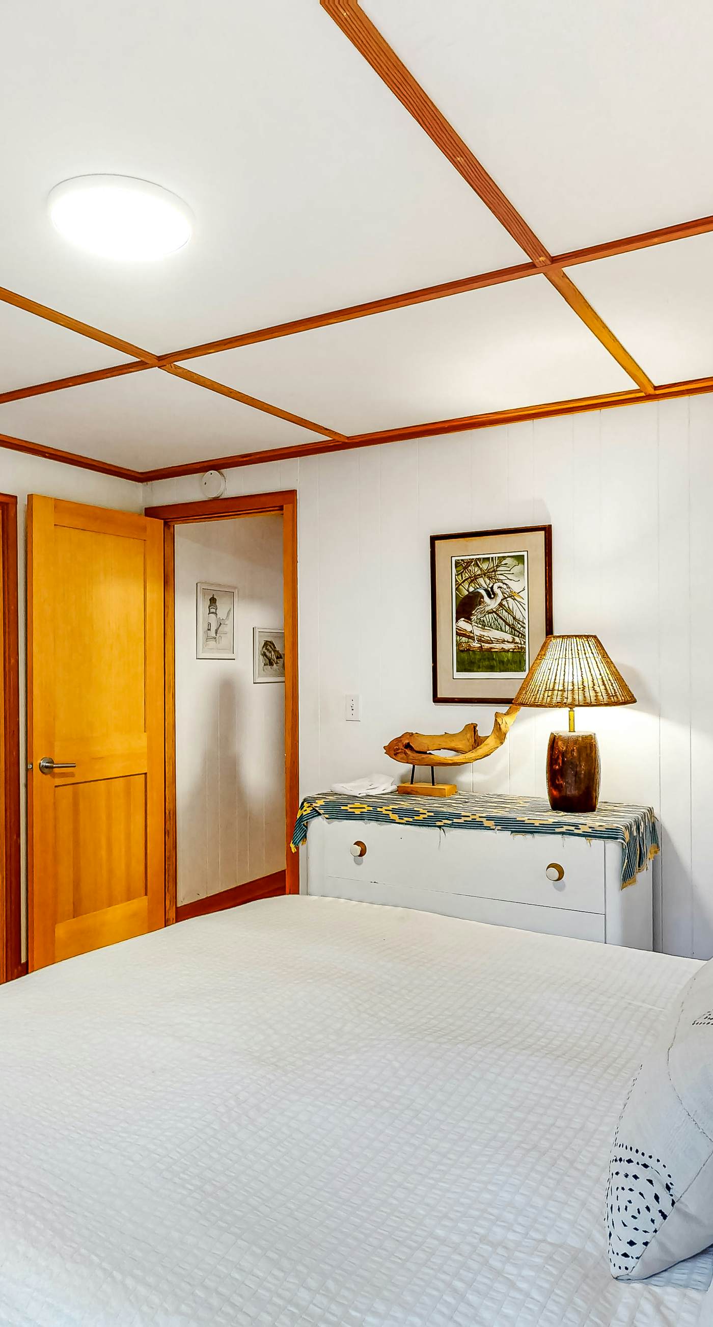 Delightful dog friendly home with bay views private hot tub and sauna