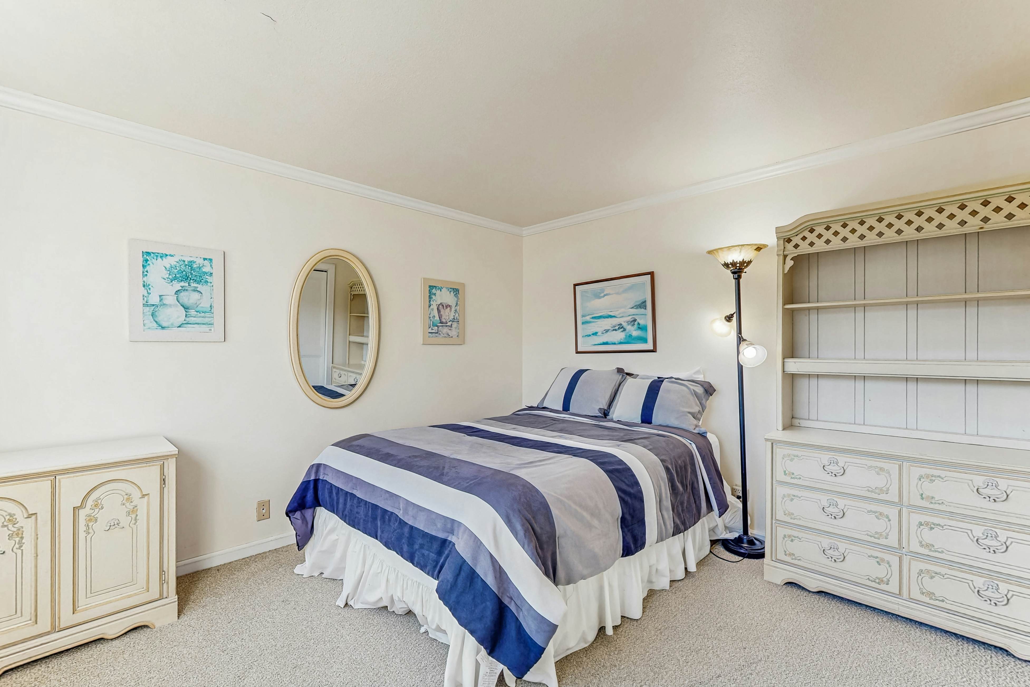 Oceanfront home with a washer dryer and beach access