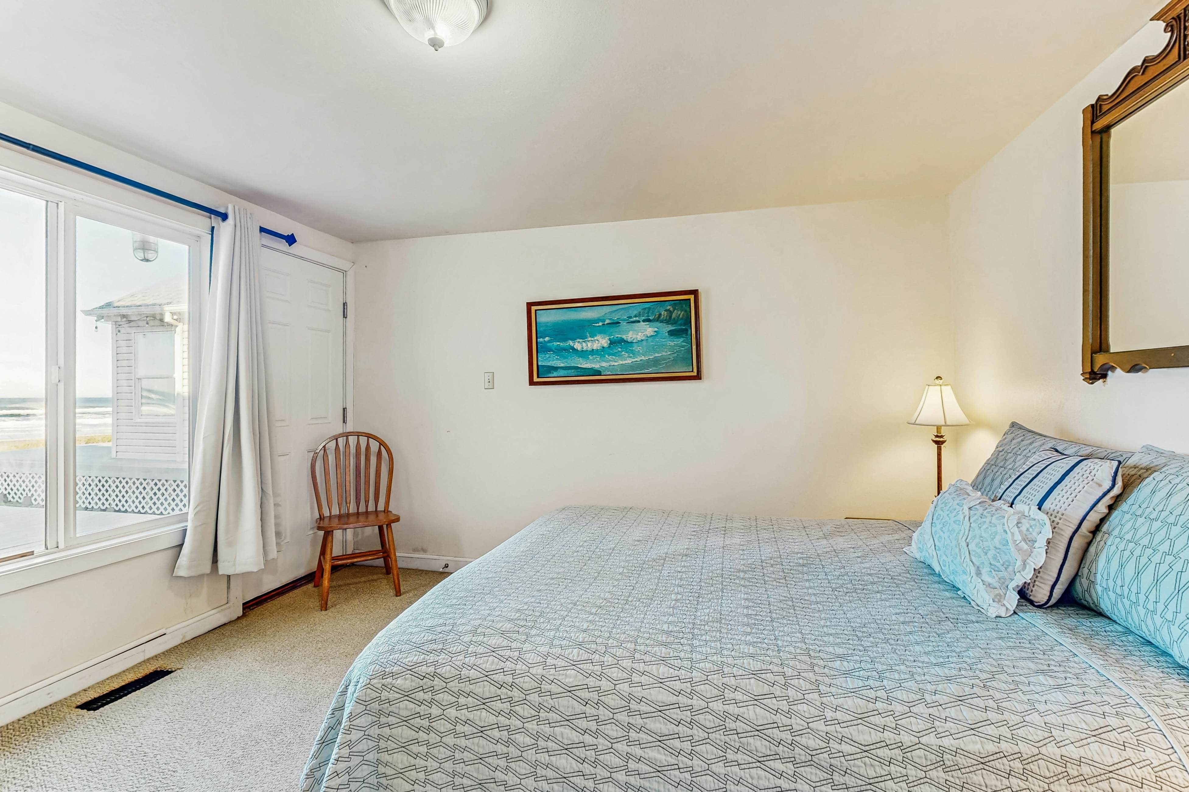 Oceanfront home with a washer dryer and beach access