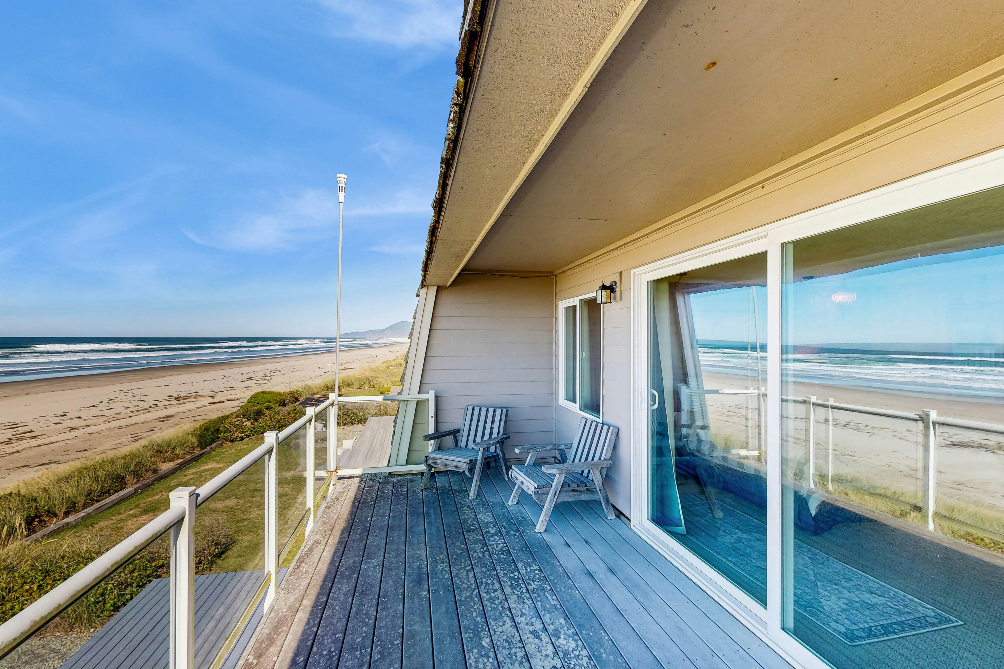 Oceanfront home with a washer dryer and beach access