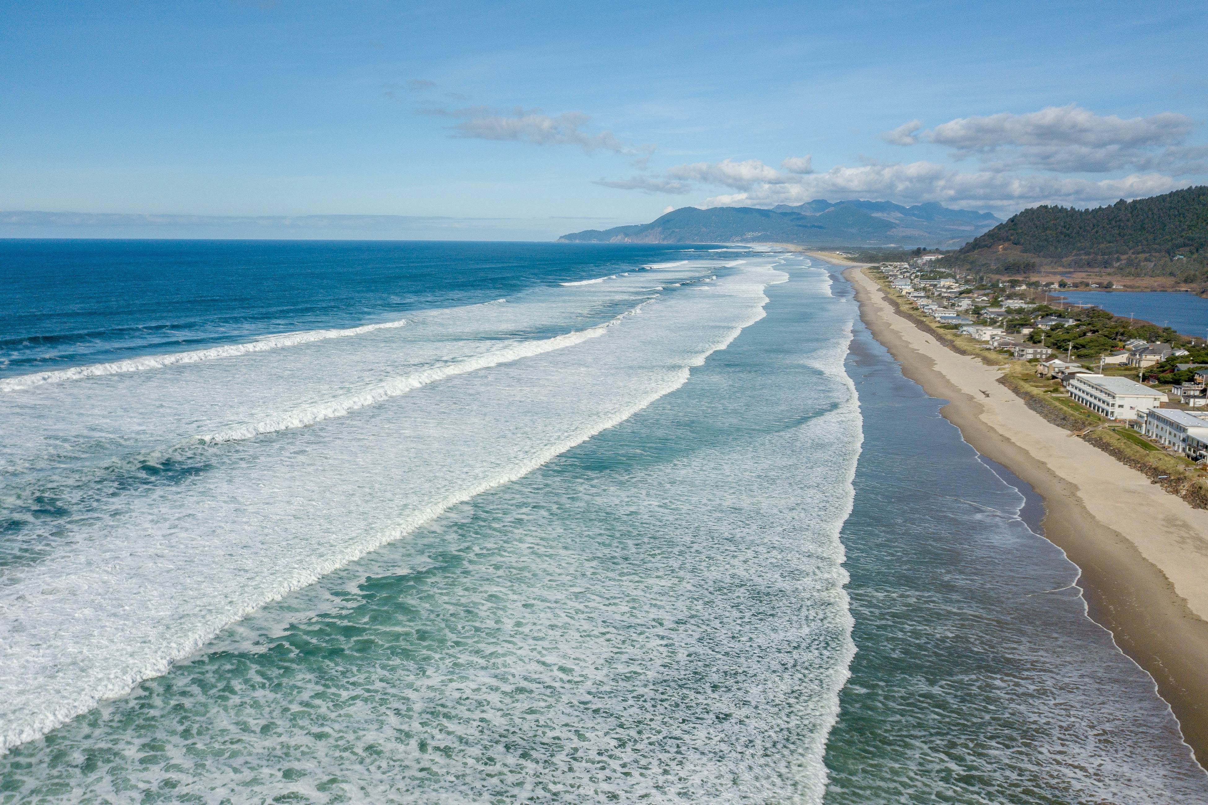 Oceanfront home with a washer dryer and beach access