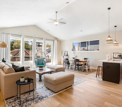 Coastal getaway with deck beach gear and washer dryer walk to beach