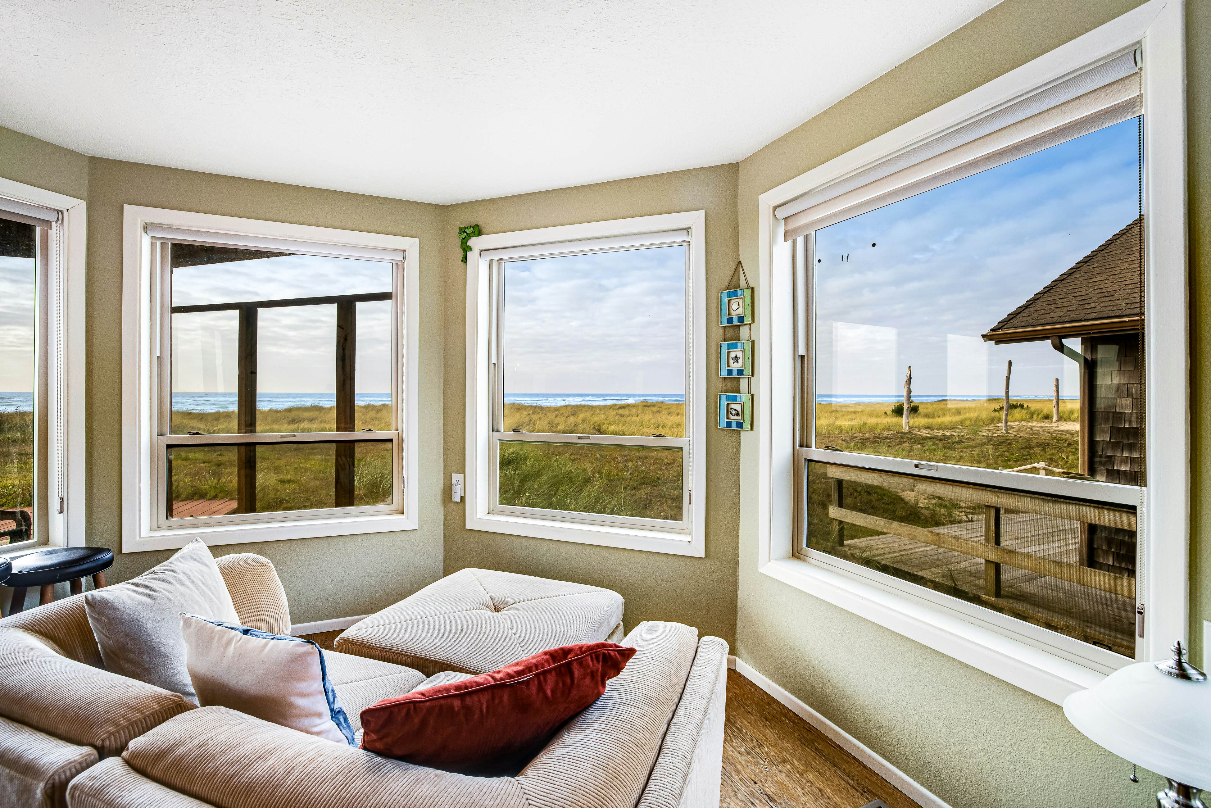 Oceanfront Home with Incredible Views, Patio, Deck & WiFi - Steps to the Beach
