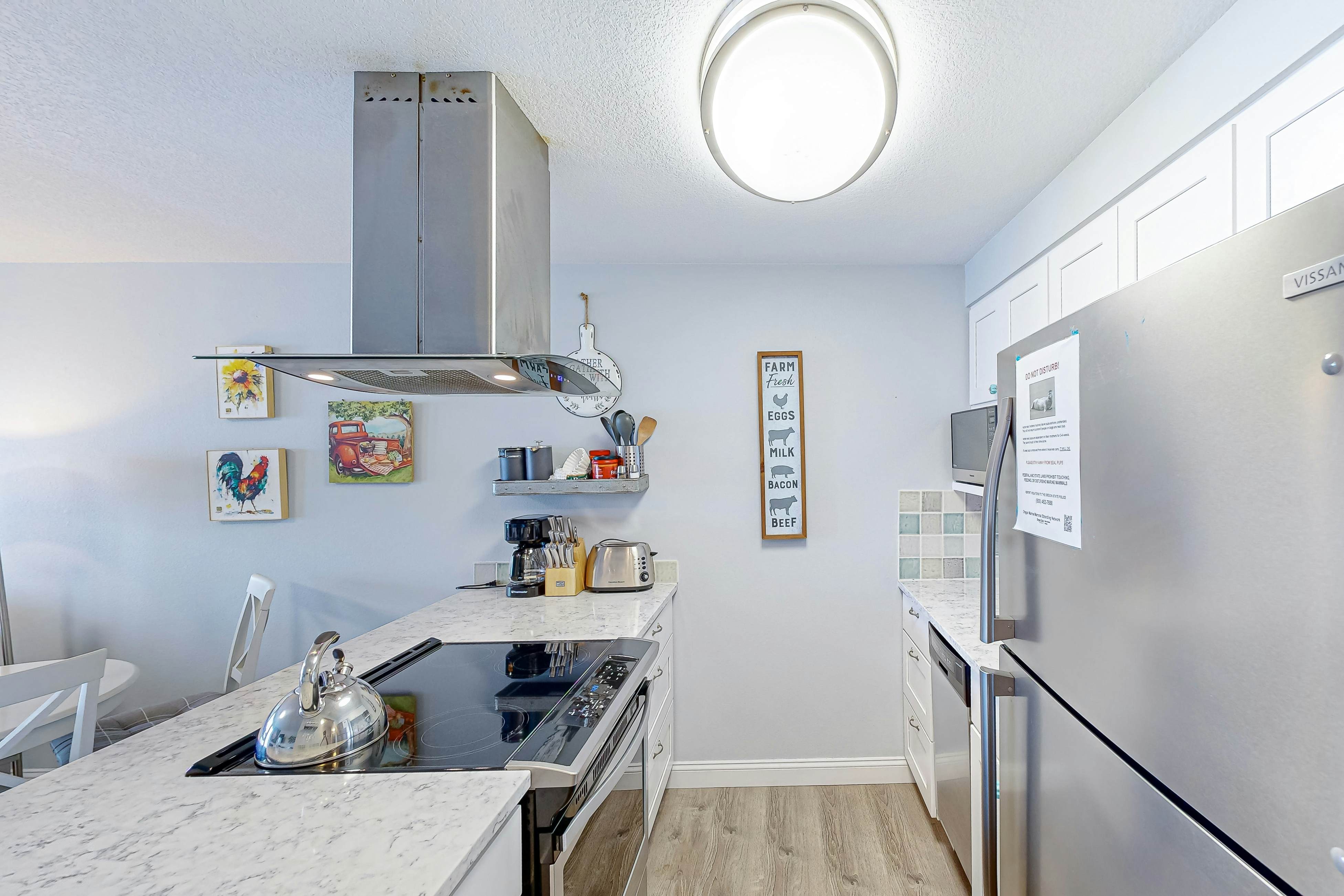 Rock Creek Inn condo on beach with ocean view balcony walk to shops and dining