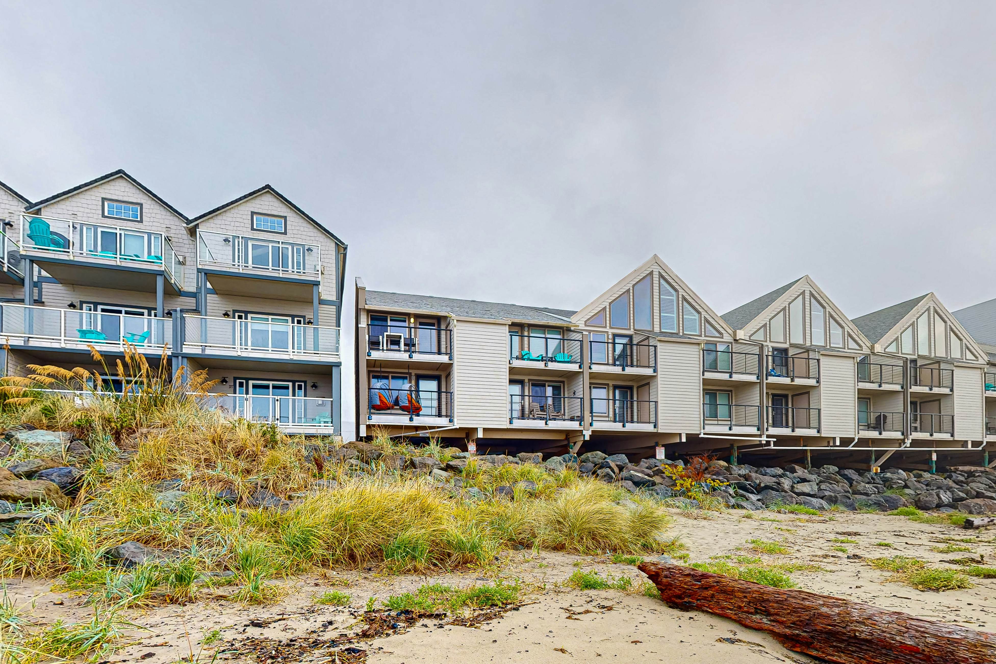 Rock Creek Inn condo on beach with ocean view balcony walk to shops and dining