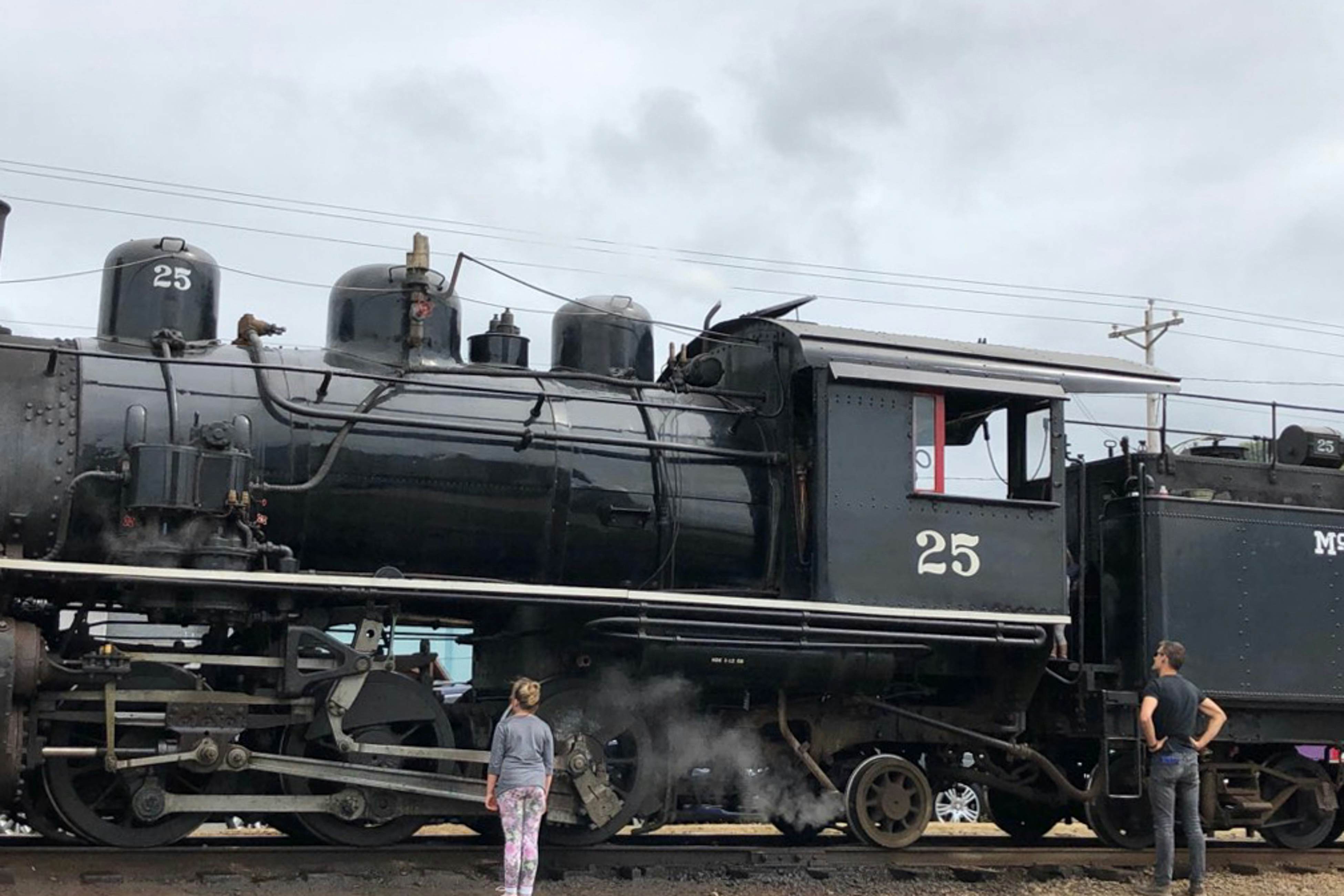 Rock Creek Inn condo on beach with ocean view balcony walk to shops and dining