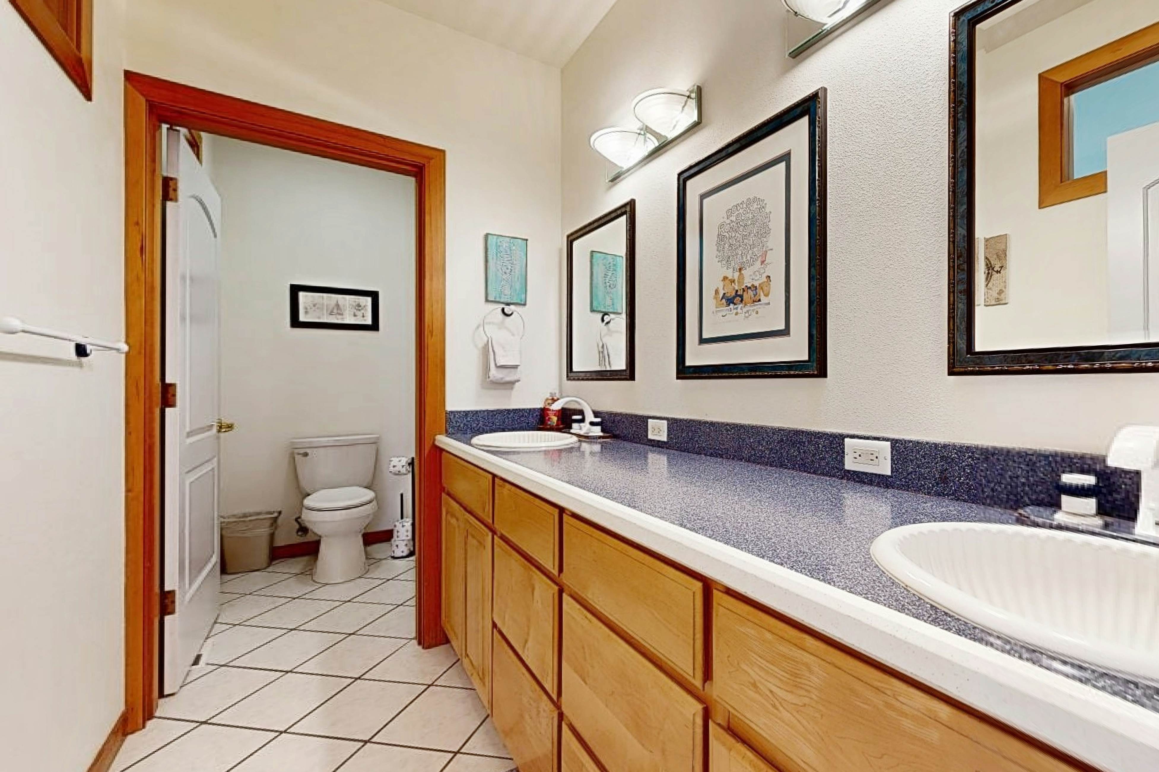 Coastal estate with private hot tub enclosed yard firepit and game room