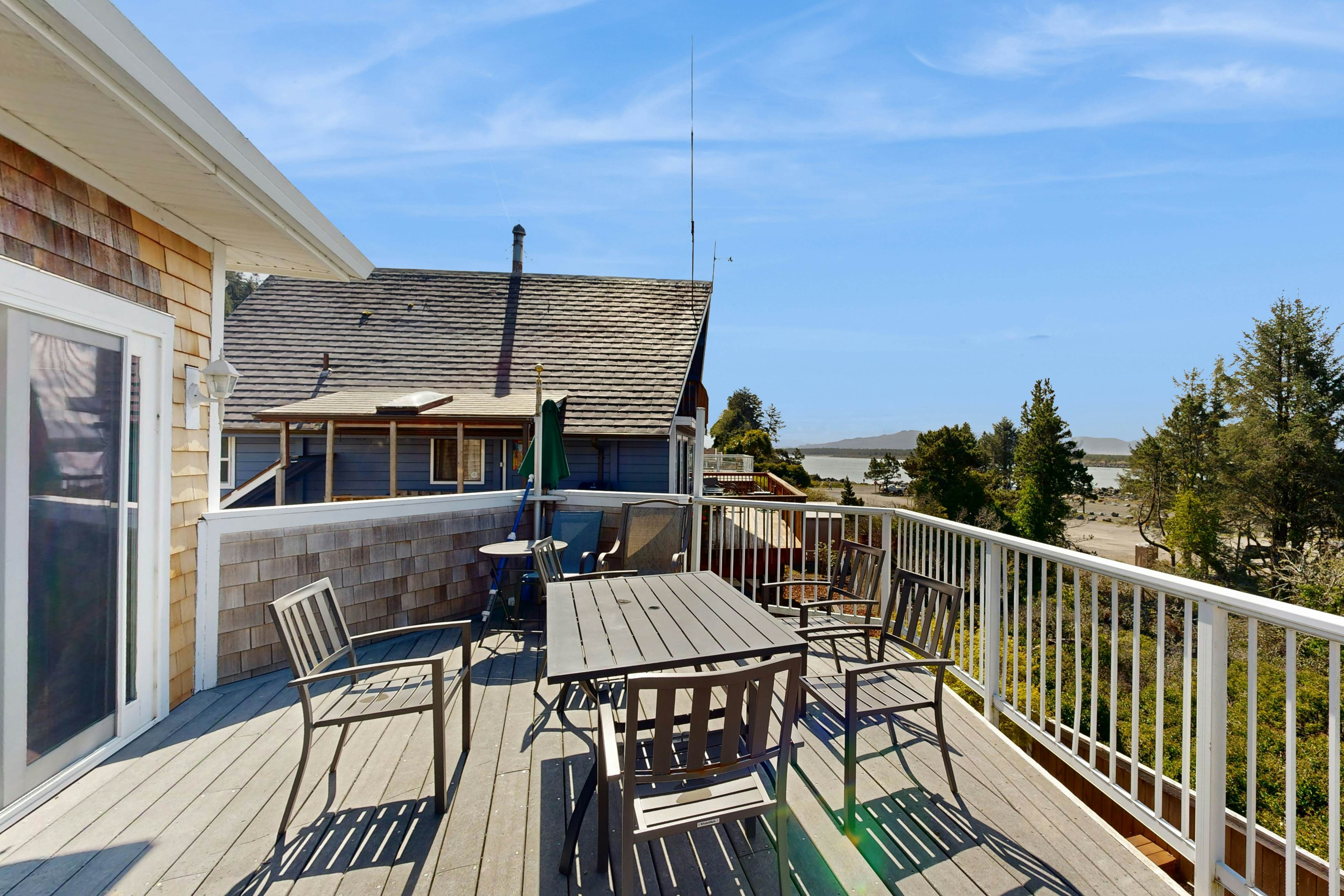 Coastal estate with private hot tub enclosed yard firepit and game room