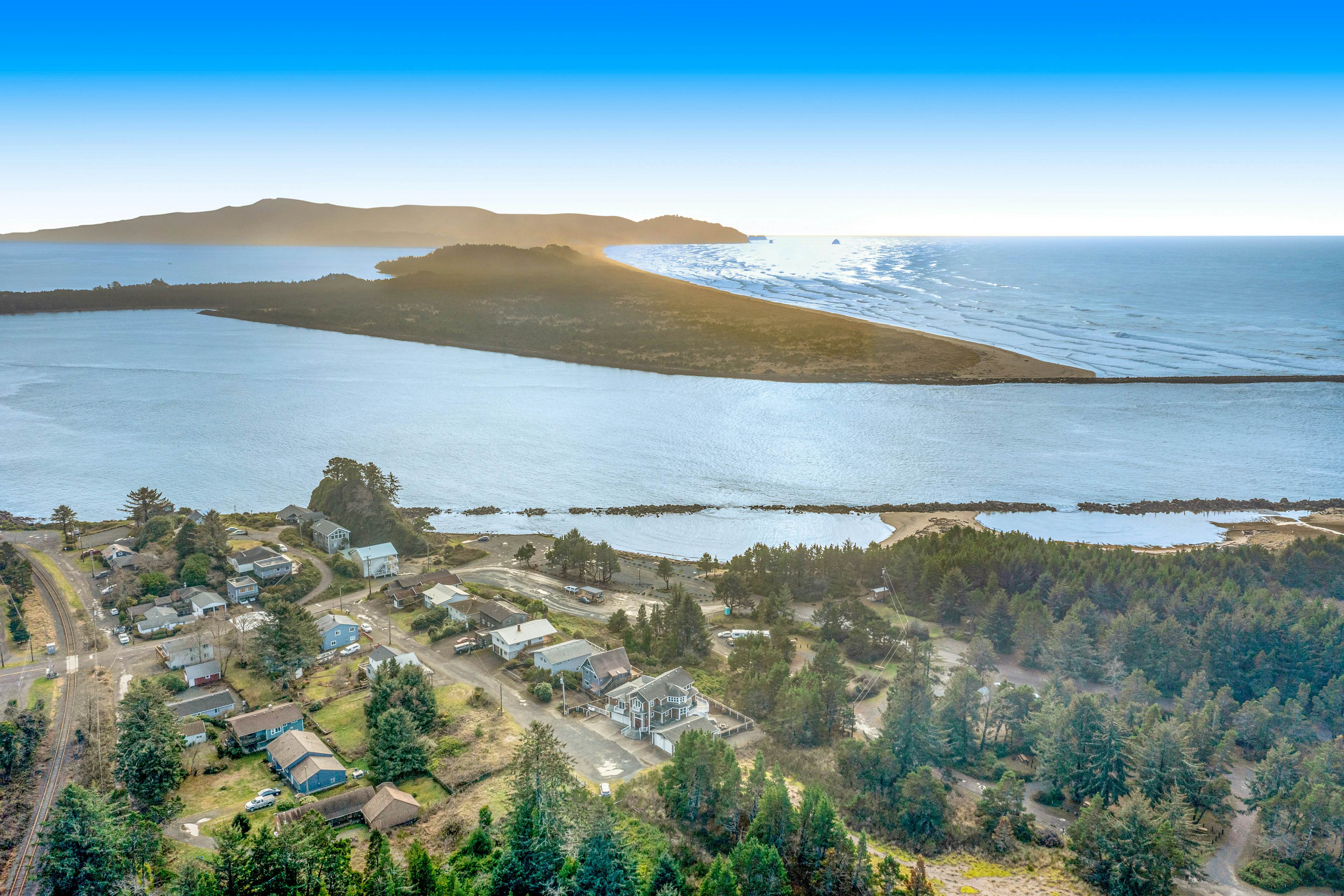 Coastal estate with private hot tub enclosed yard firepit and game room