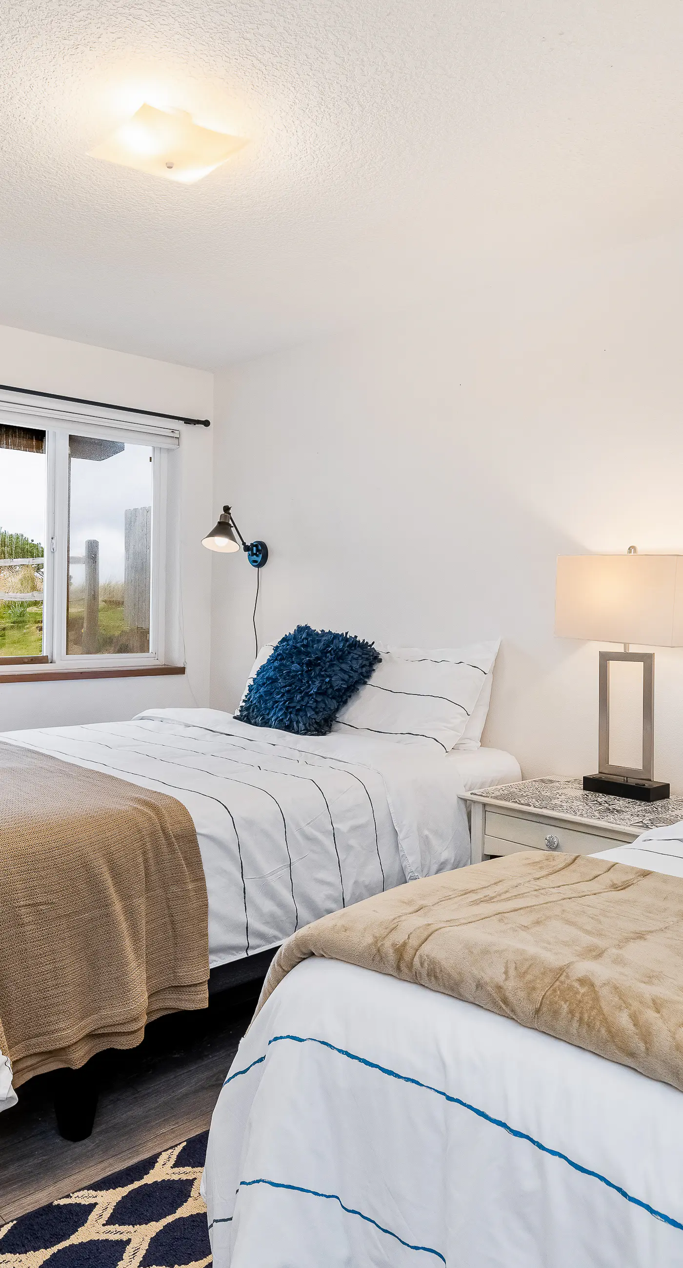 Oceanfront house with private beach access and amazing ocean views dog friendly