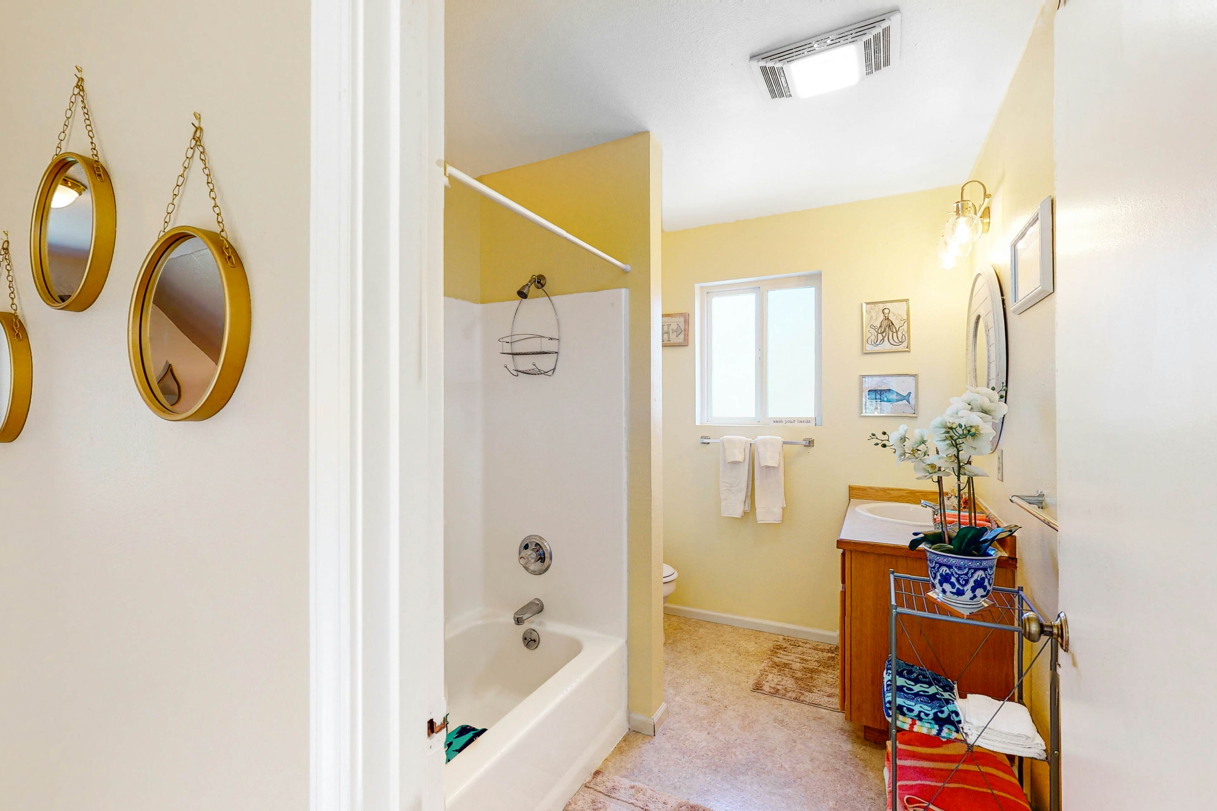 Dog Friendly Cottage Near Downtown with Firepit Private Hot Tub WiFi and Laundry