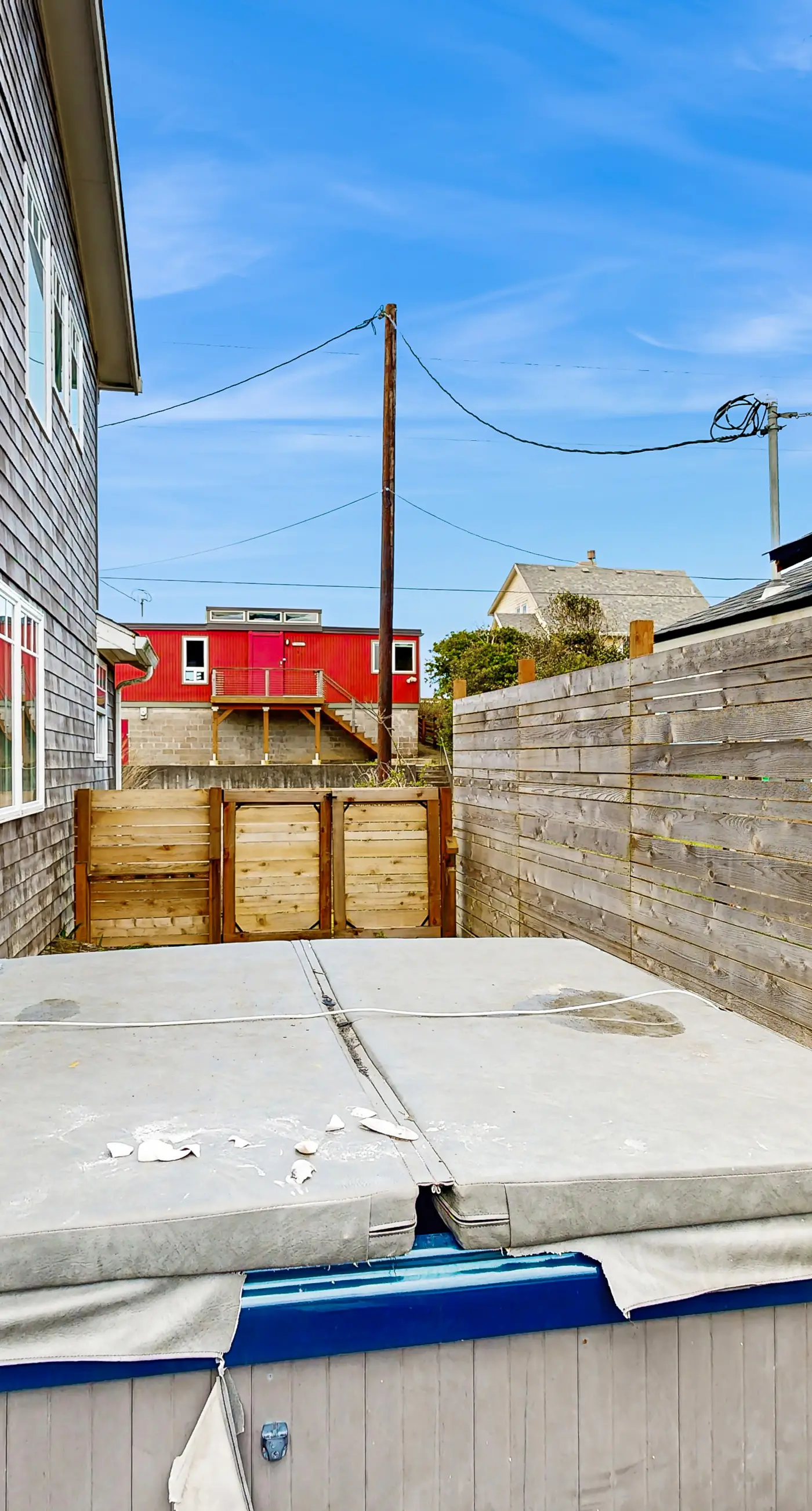 Dog friendly beach home with firepit private hot tub beach access and arcade