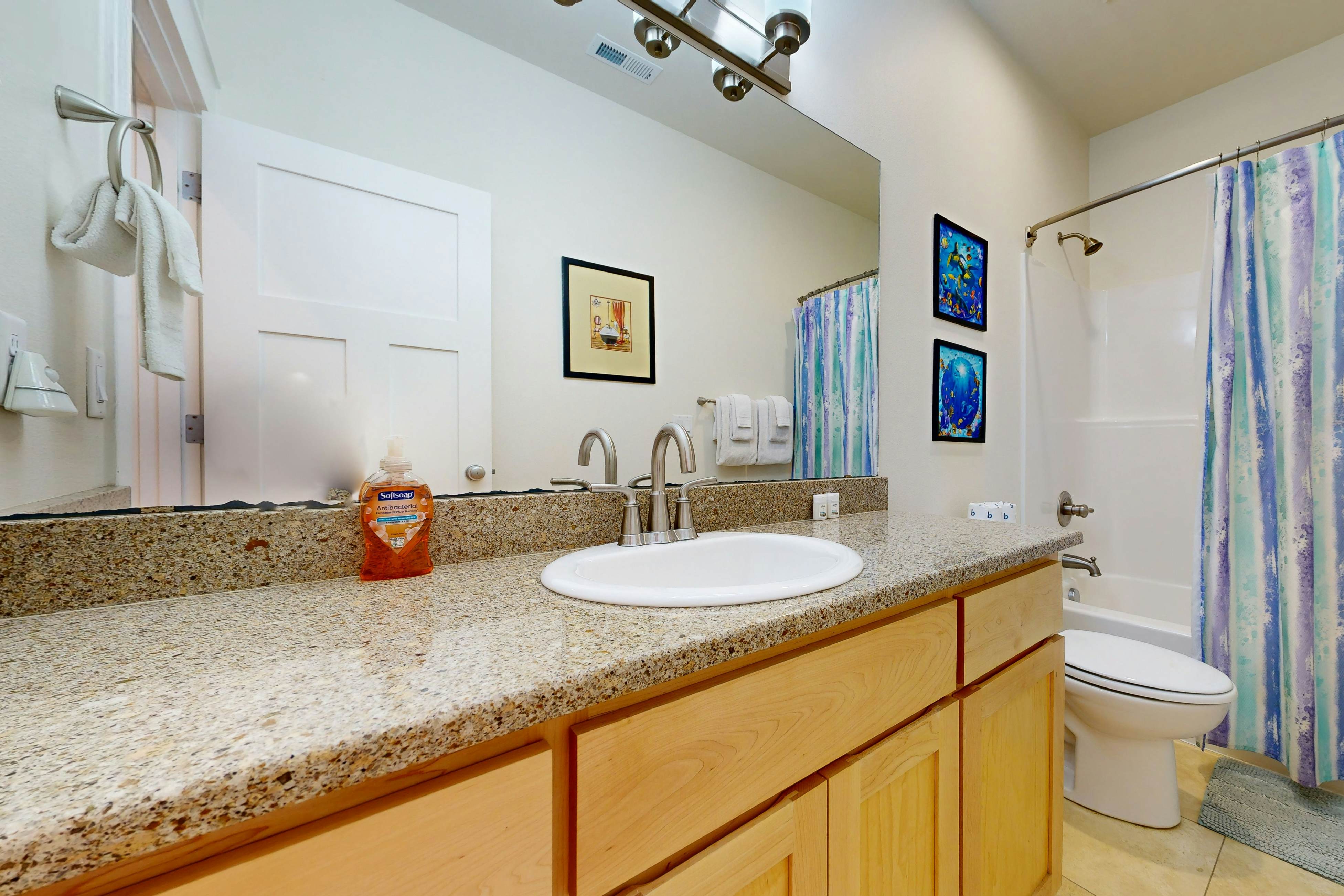 Beachside home with firepit media room walk 2 minutes to beach access