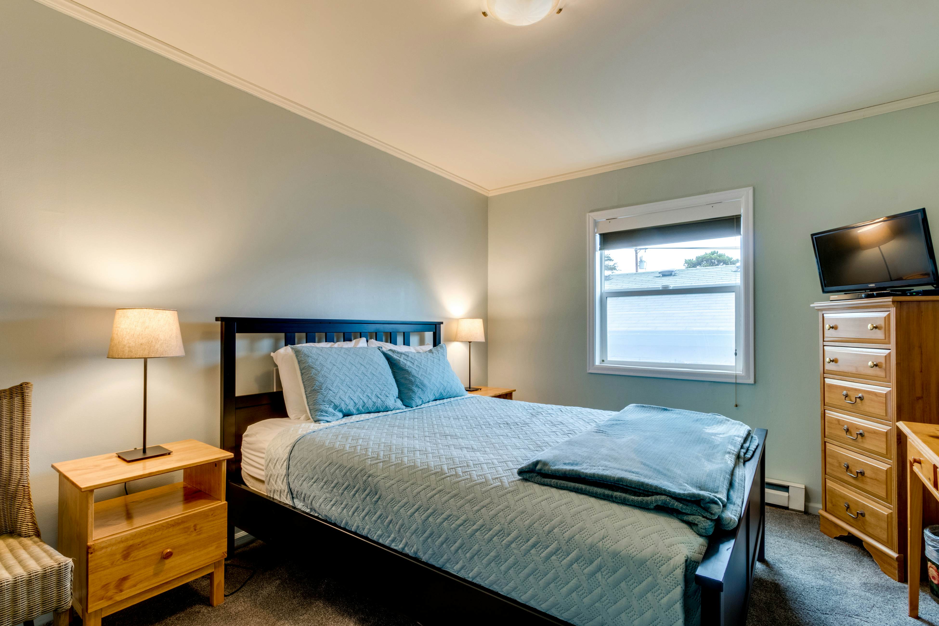 Dog-Friendly Waterfront Condo with Ocean Views - Moments From the Beach & Town