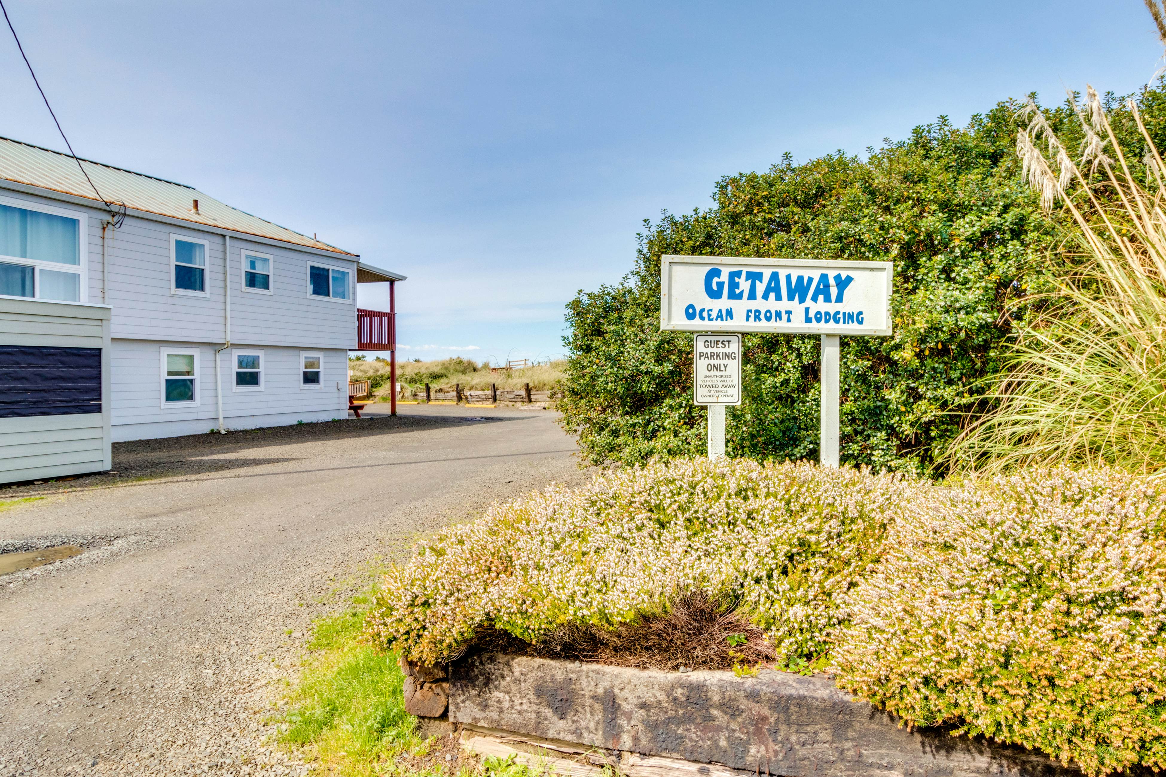 Dog-Friendly Waterfront Condo with Ocean Views - Moments From the Beach & Town