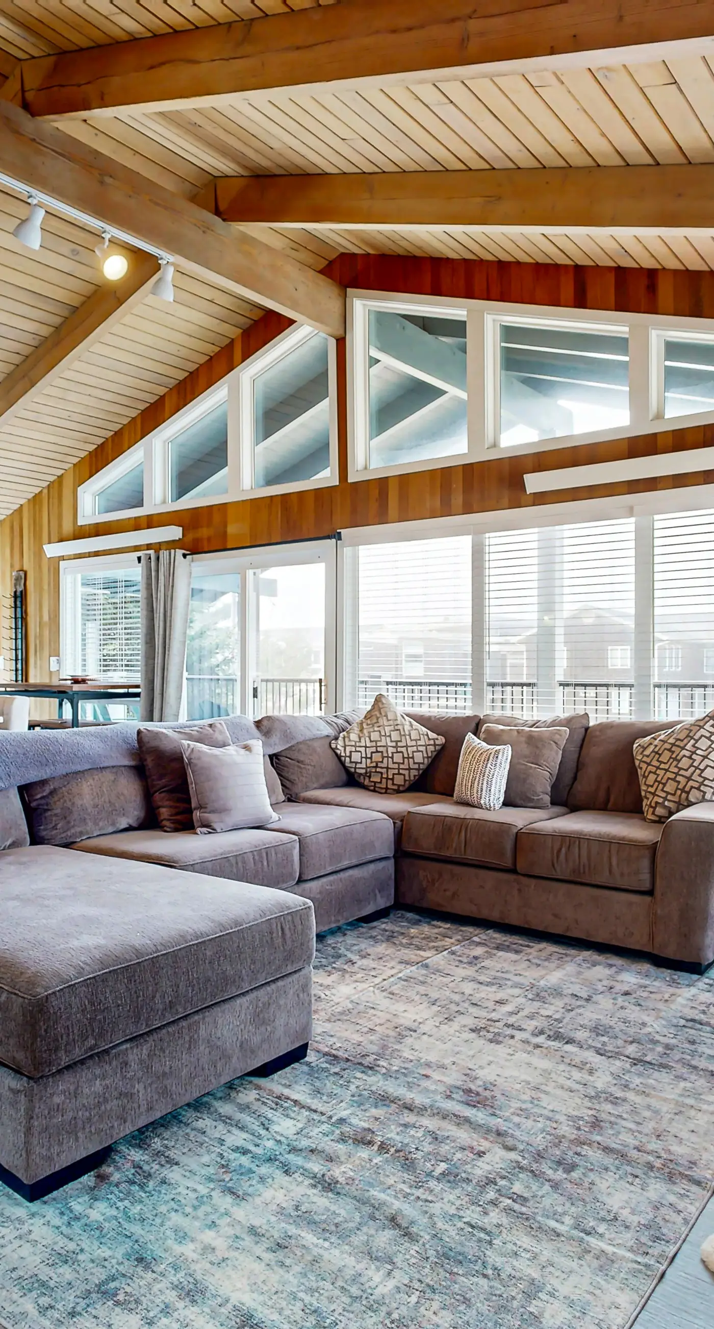 Renovated home near beach access with two kitchens and fireplace dog friendly