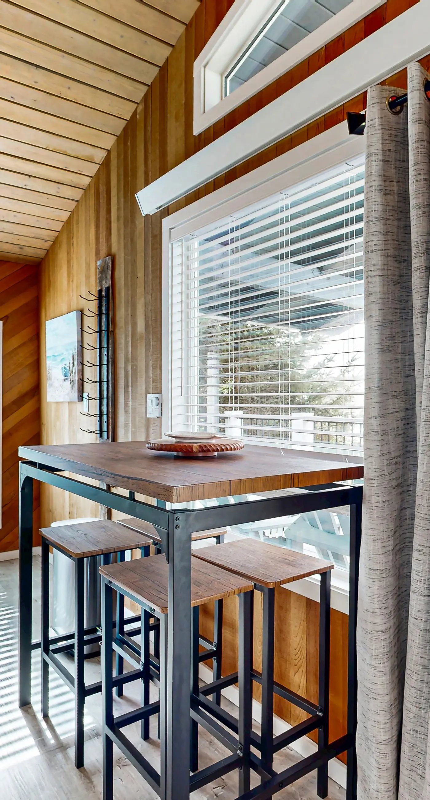 Renovated home near beach access with two kitchens and fireplace dog friendly
