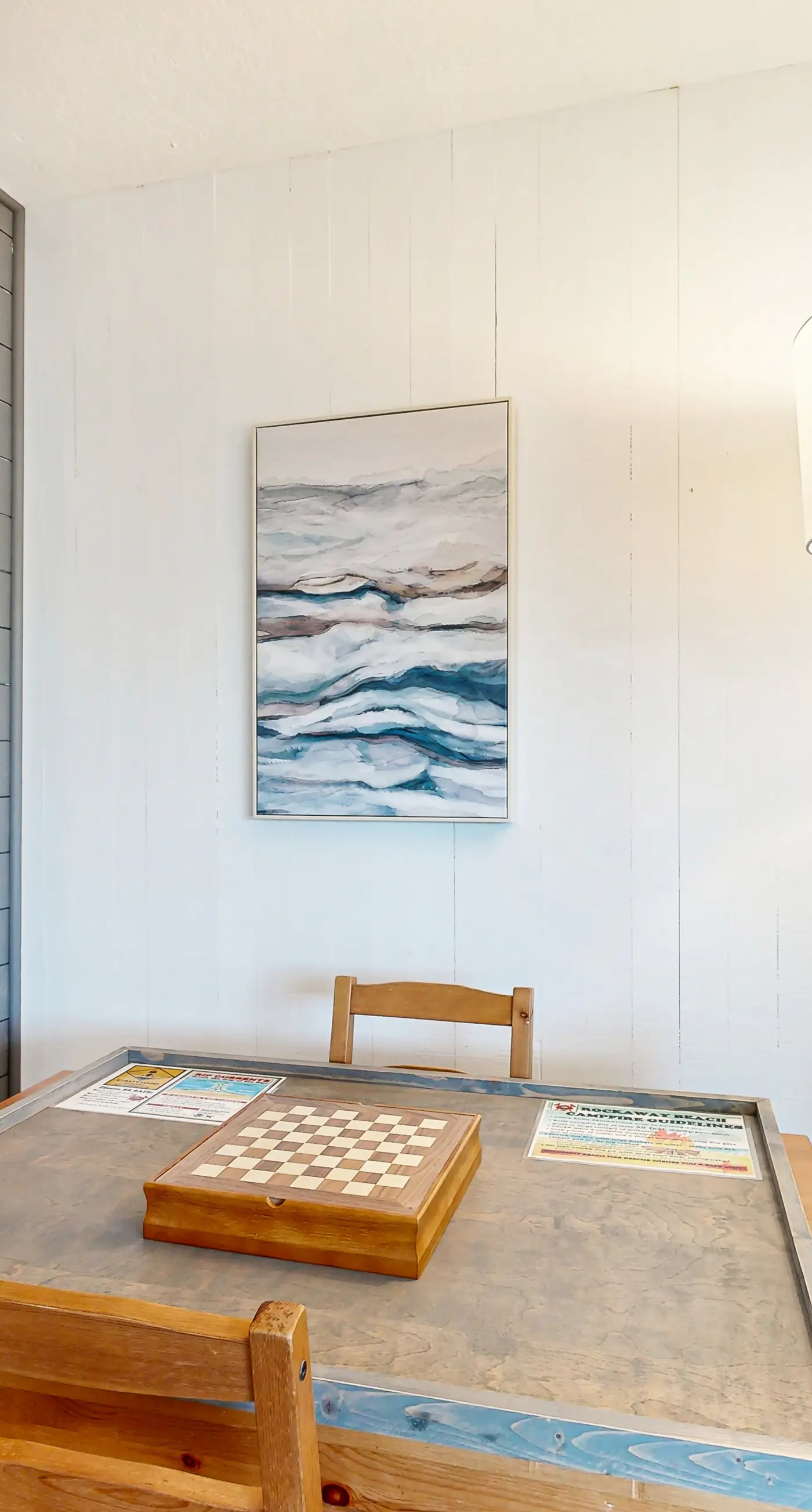 Renovated home near beach access with two kitchens and fireplace dog friendly