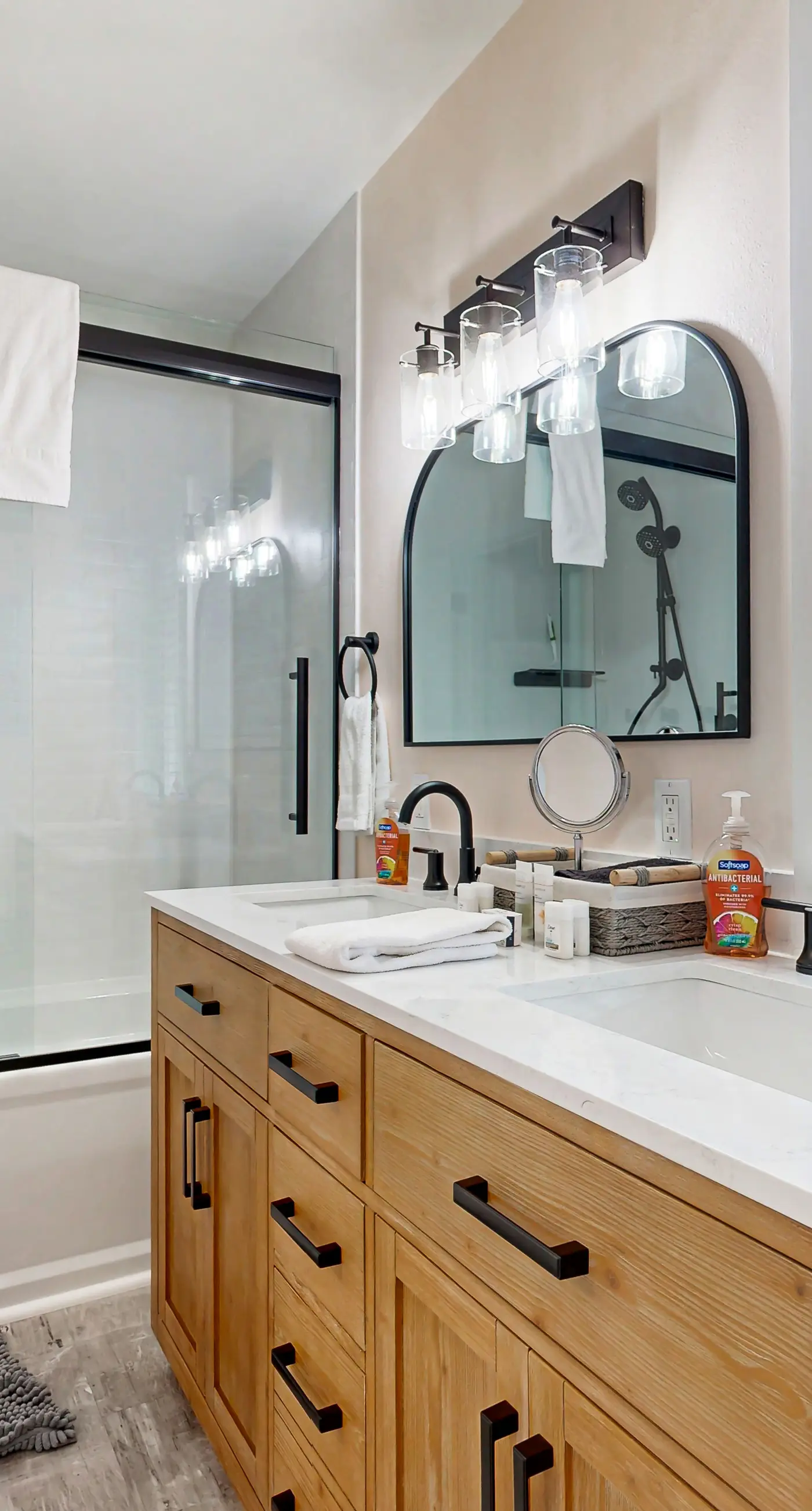 Renovated home near beach access with two kitchens and fireplace dog friendly