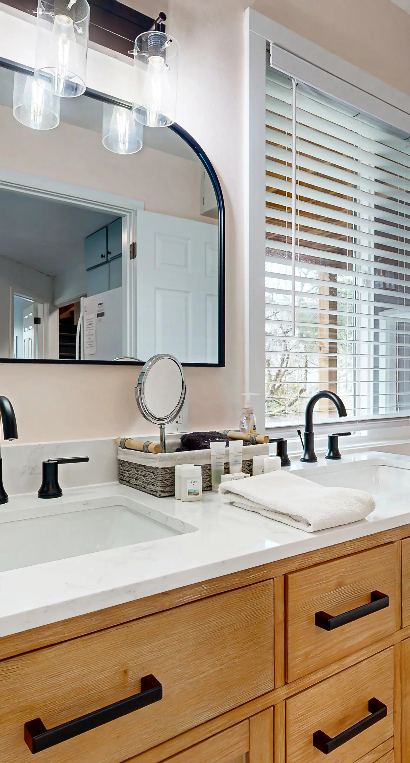 Renovated home near beach access with two kitchens and fireplace dog friendly