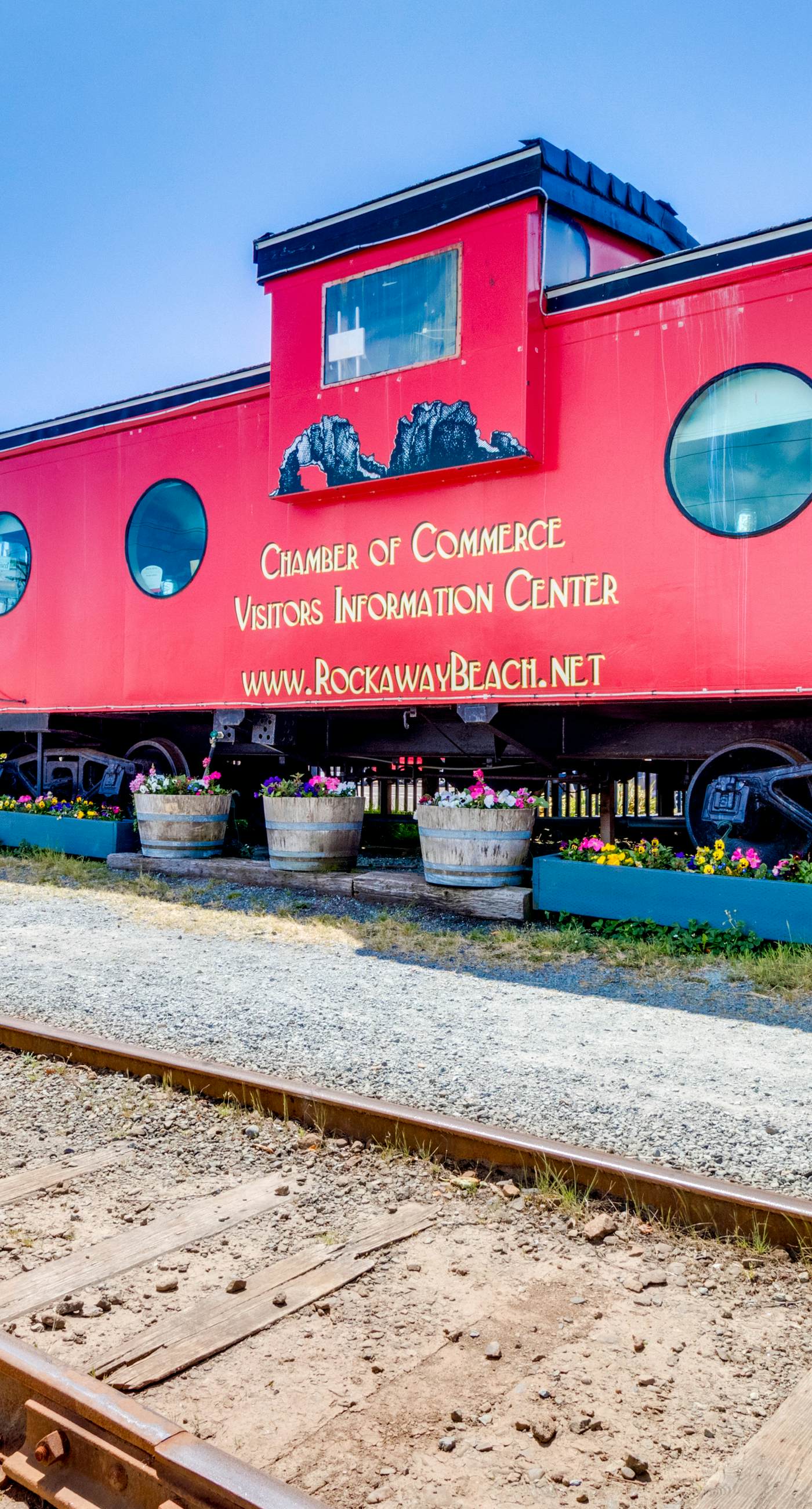 Waterfront condo with furnished balcony ocean views and great location