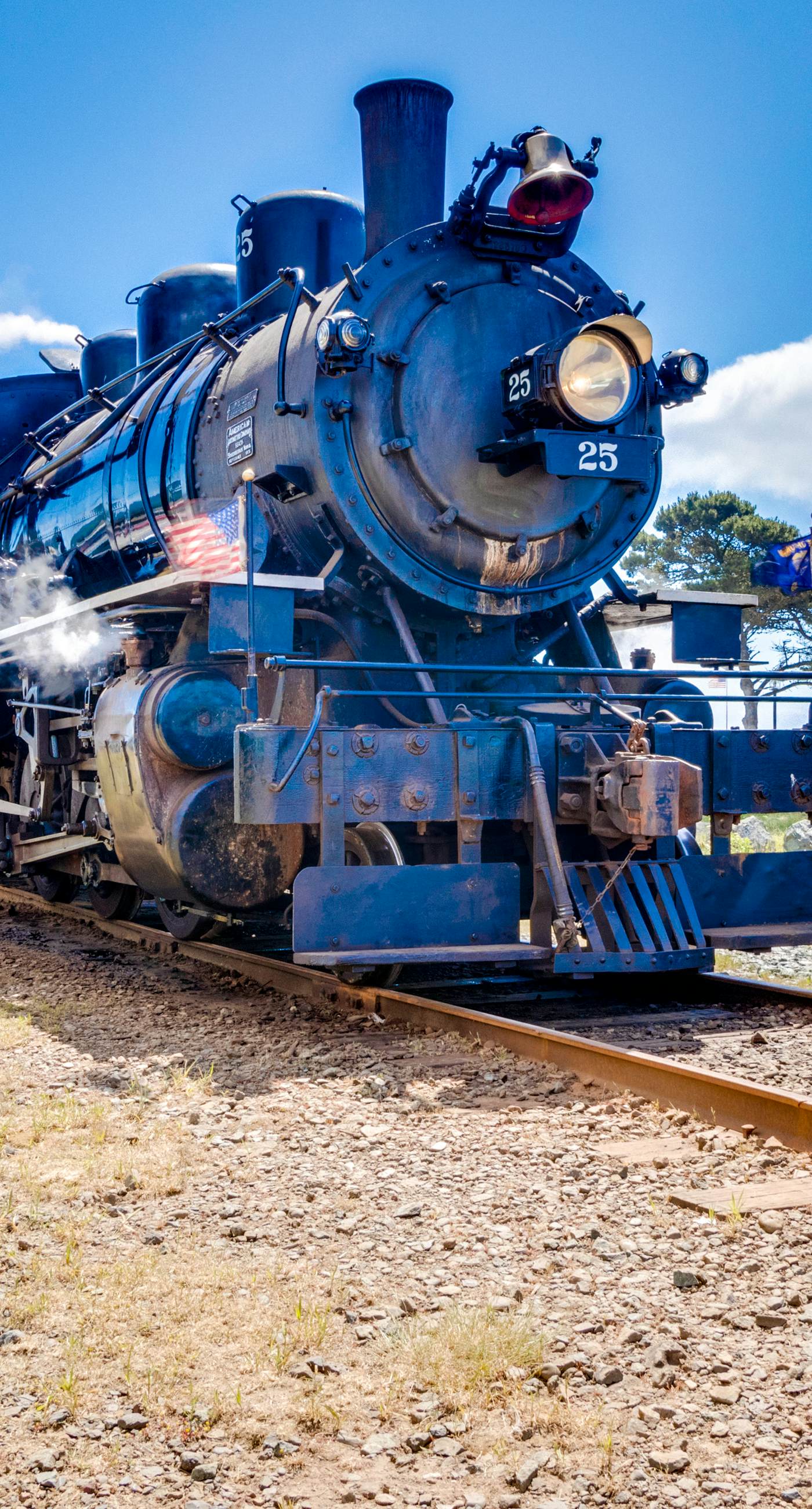 Waterfront condo with furnished balcony ocean views and great location