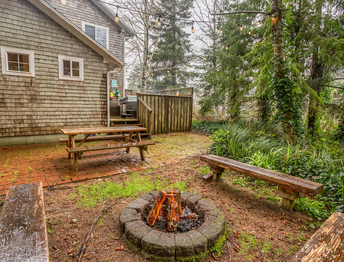 Inviting house near the beach with private hot tub and game room