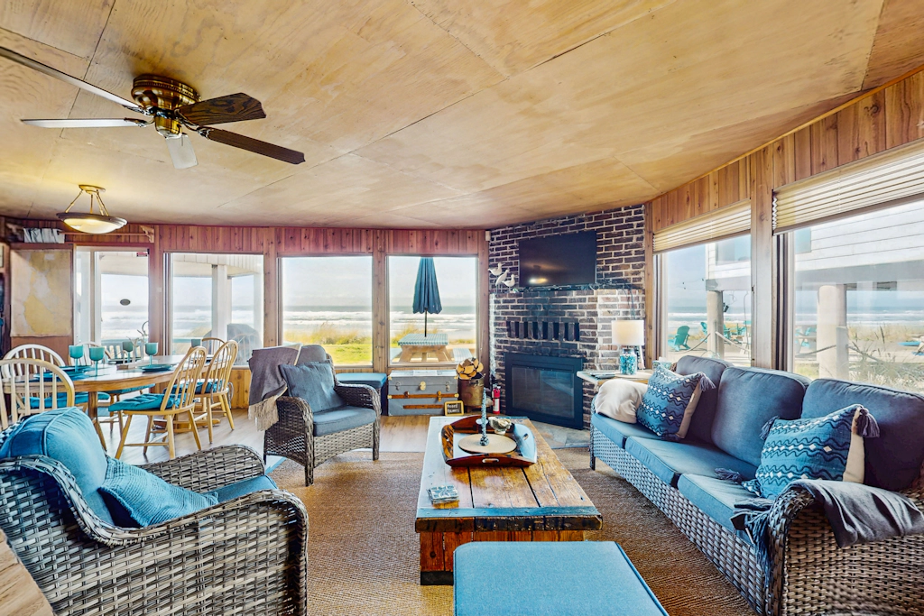 Dog friendly oceanfront house with sweeping ocean views and wood burning fireplace