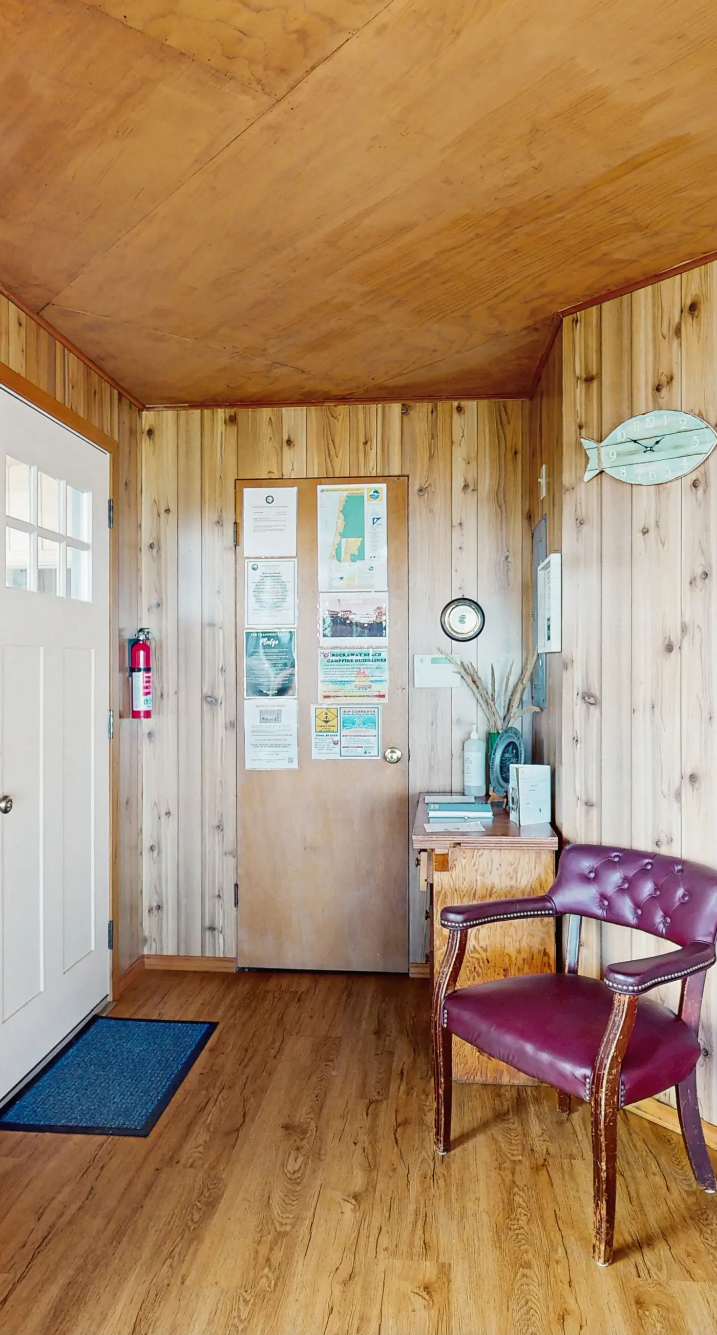 Dog friendly oceanfront house with sweeping ocean views and wood burning fireplace