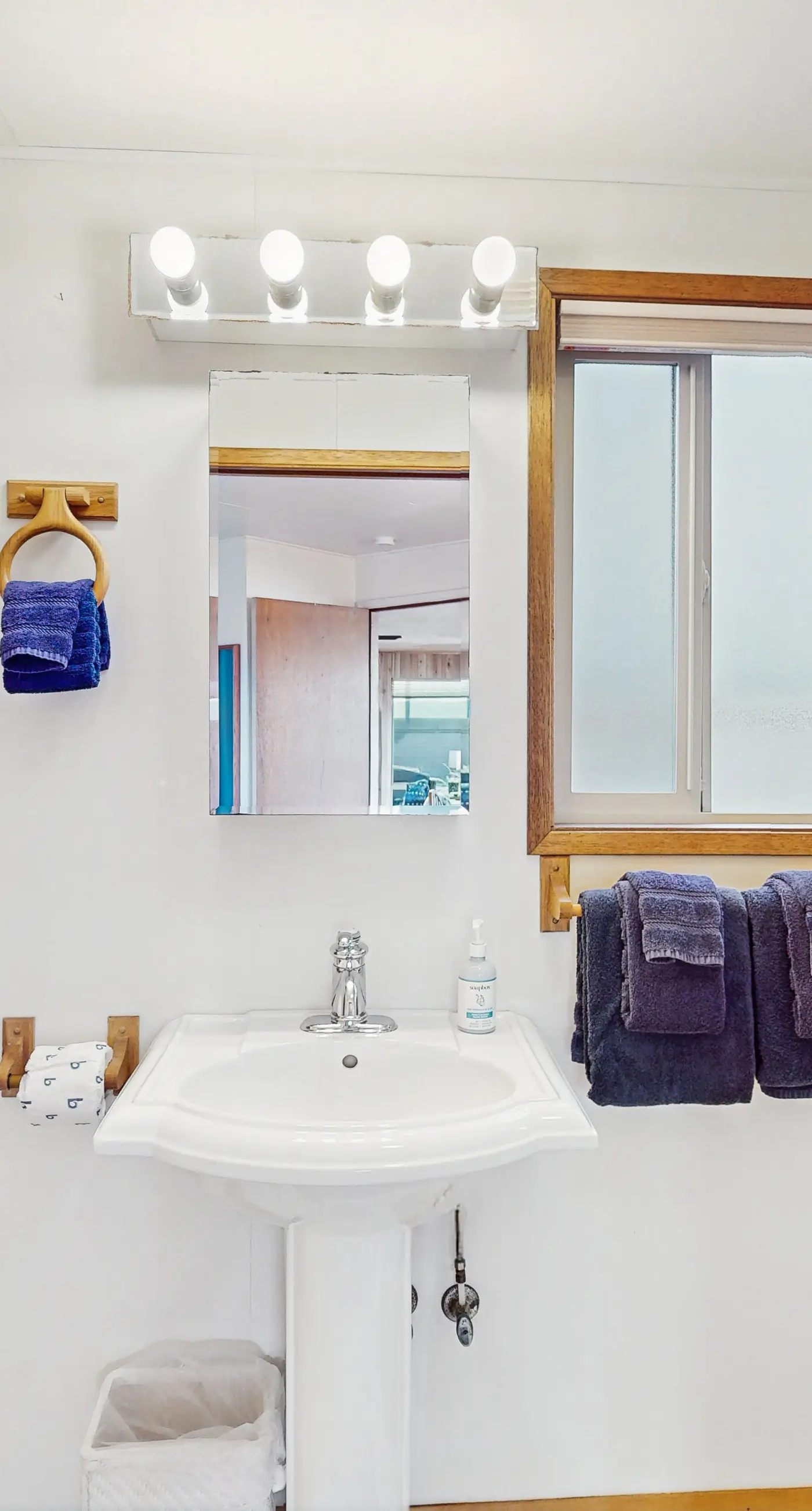 Dog friendly oceanfront house with sweeping ocean views and wood burning fireplace