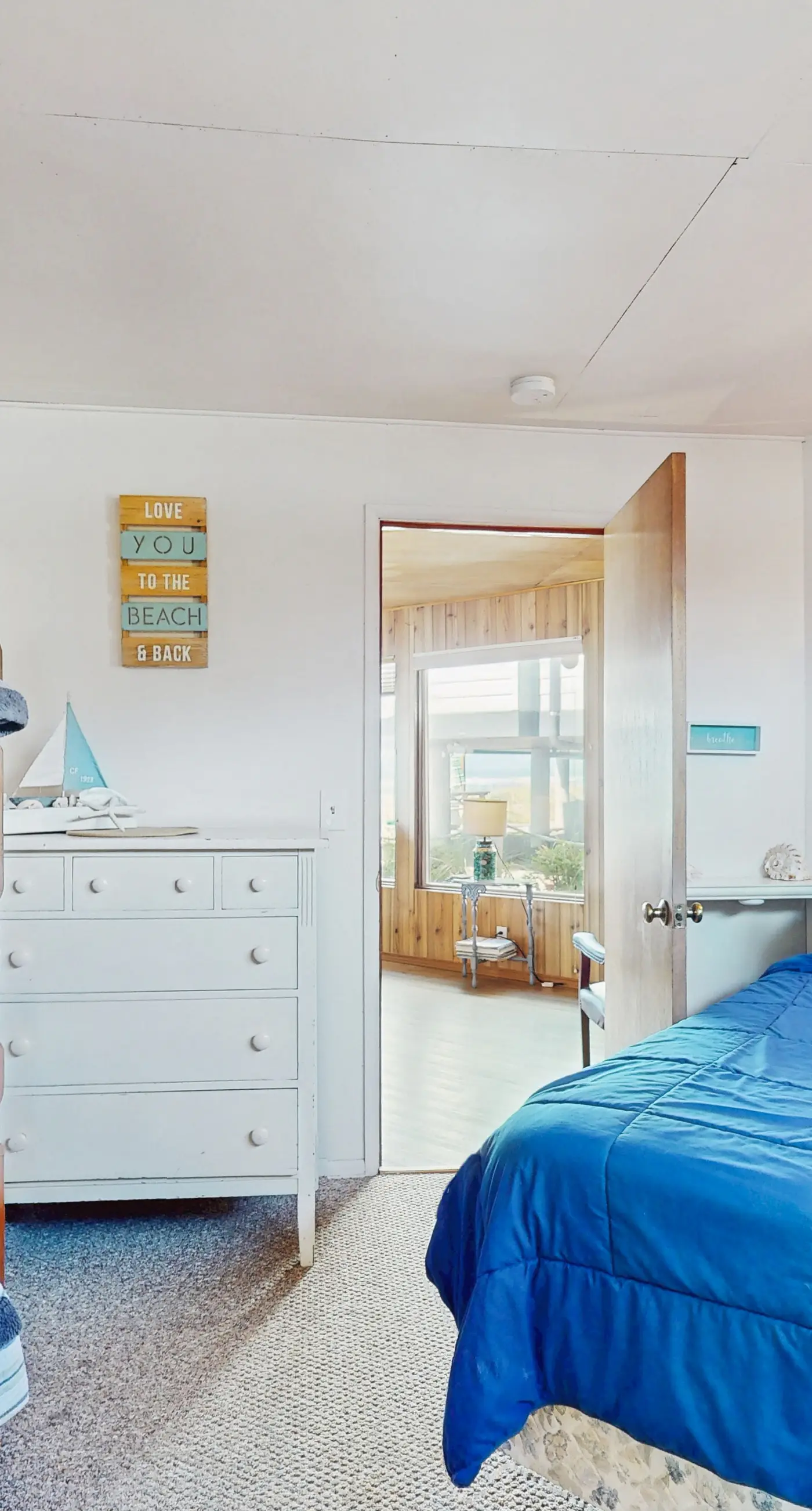 Dog friendly oceanfront house with sweeping ocean views and wood burning fireplace