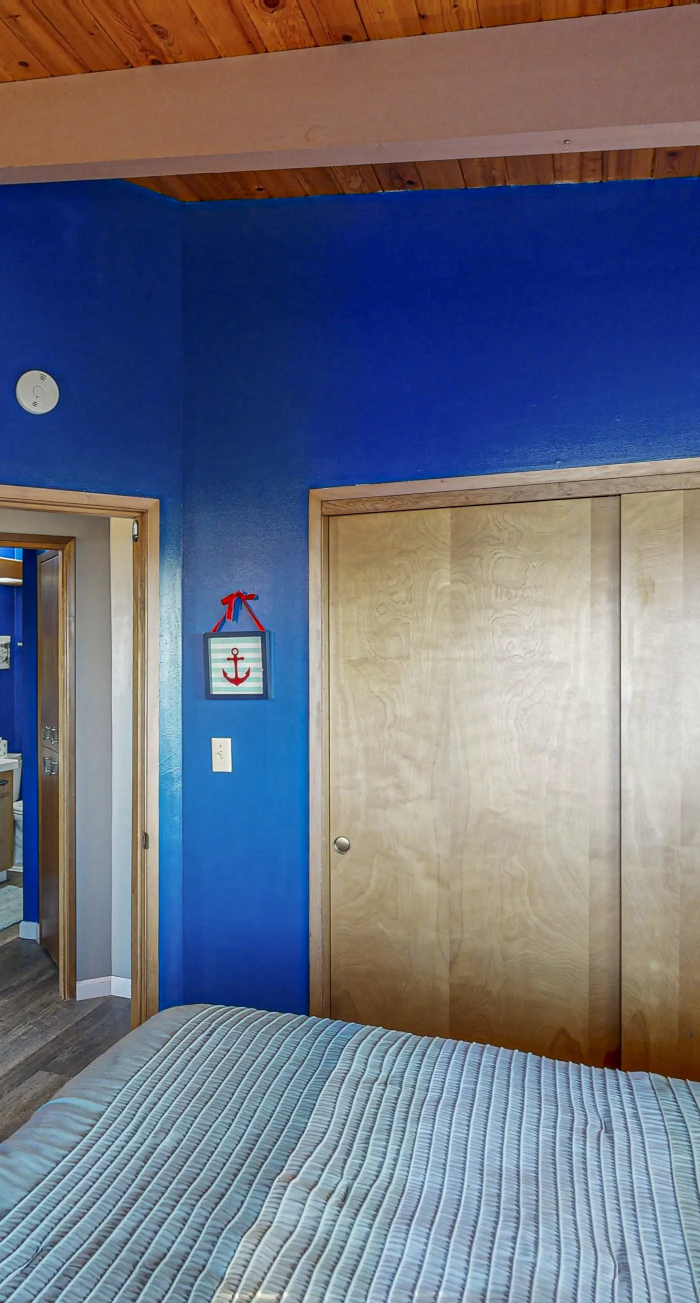 Ocean and Lake View Home with Private Hot Tub 1 2 Block to Beach Dogs OK