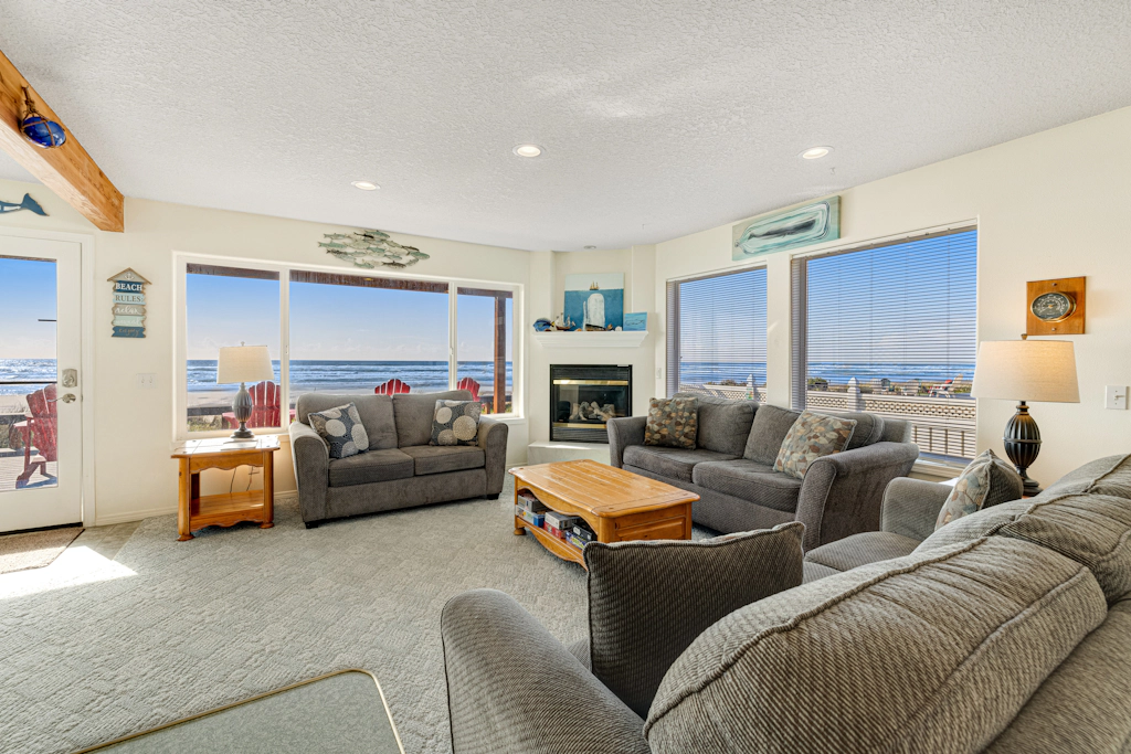 Dog friendly waterfront rental just steps from the beach and restaurants