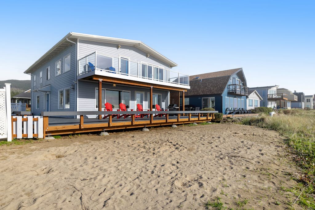 Dog friendly waterfront rental just steps from the beach and restaurants