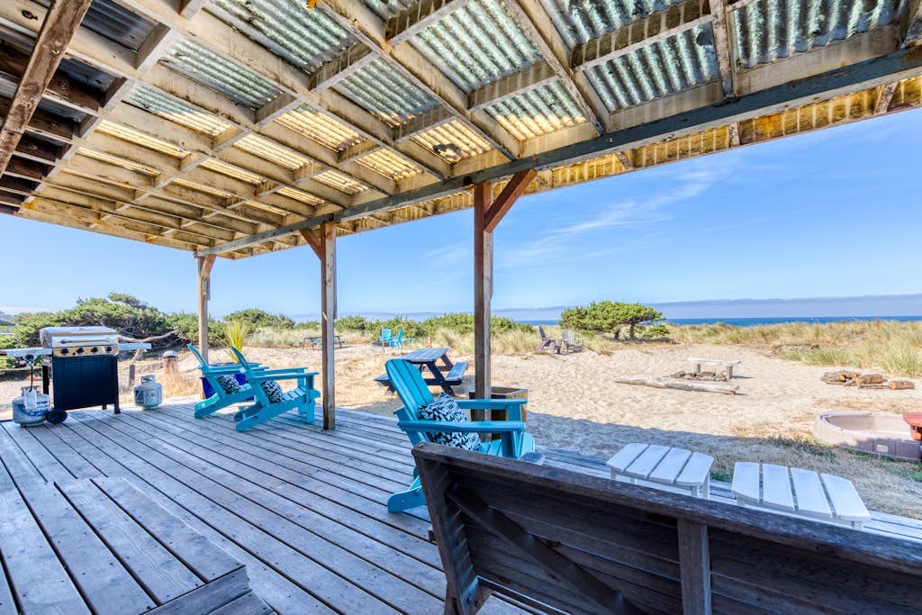 Oceanfront dog friendly beach house with game room and plenty of room