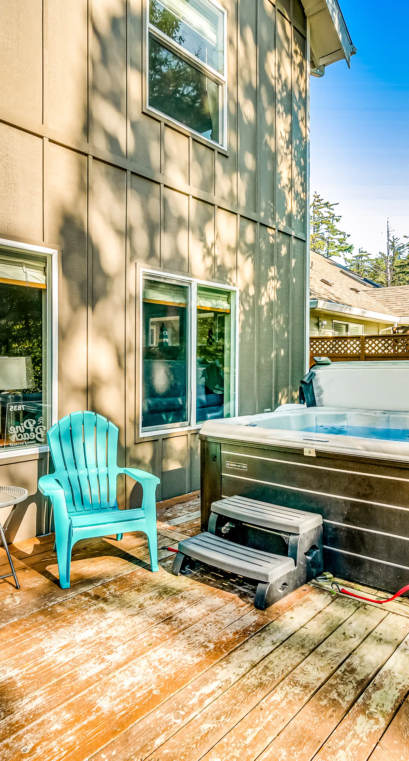 Dog friendly home near the beach with hot tub WiFi Ping Pong and foosball