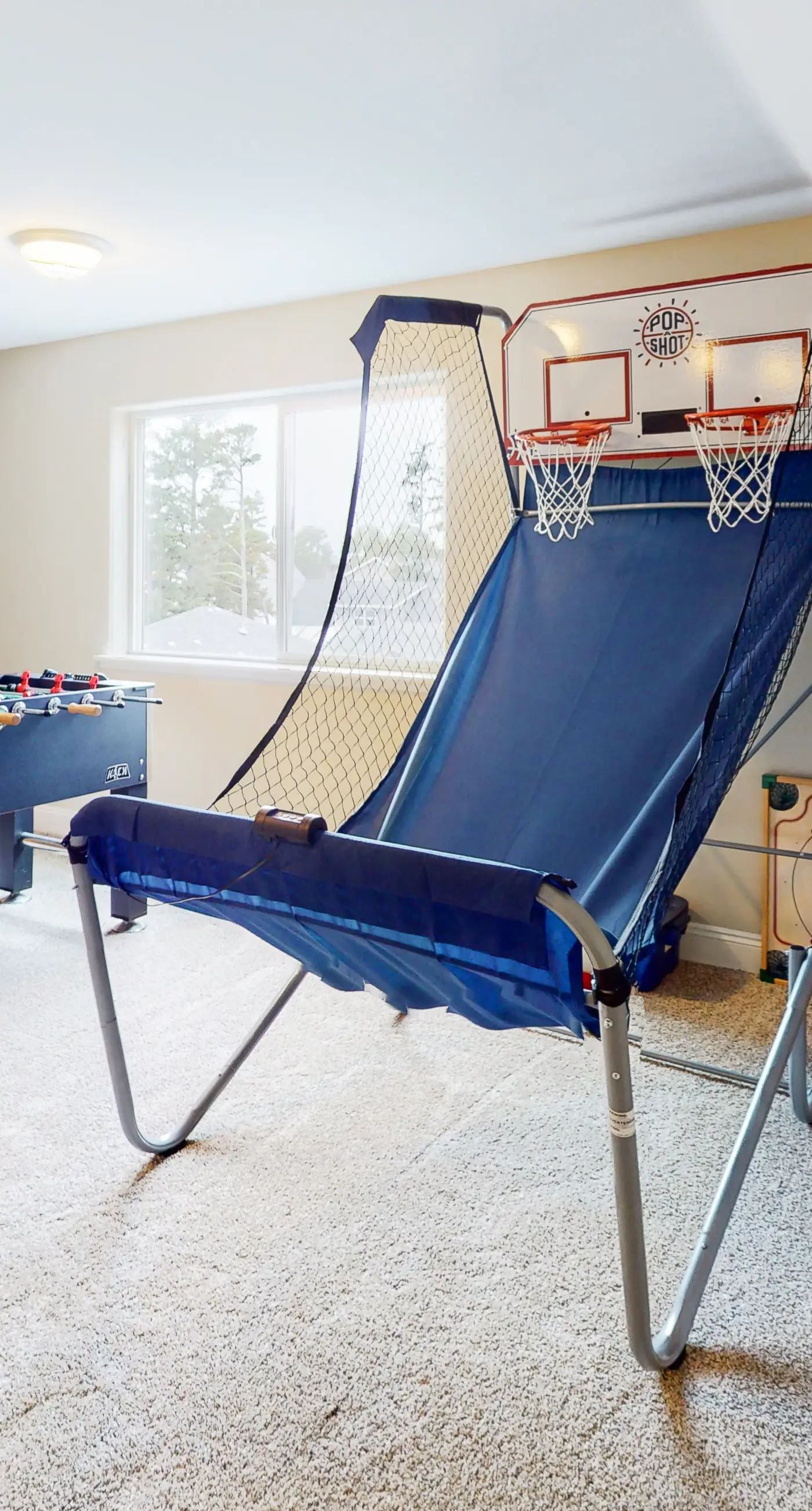 Dog friendly home near the beach with hot tub WiFi Ping Pong and foosball