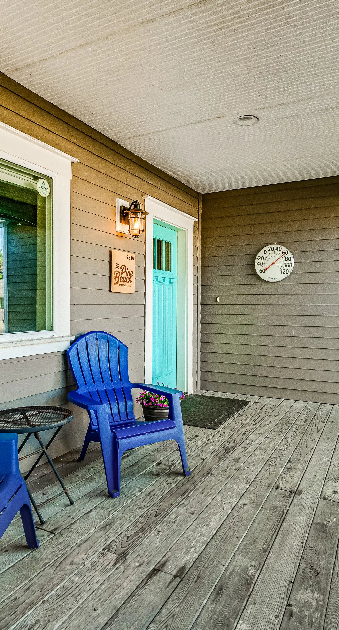 Dog friendly home near the beach with hot tub WiFi Ping Pong and foosball