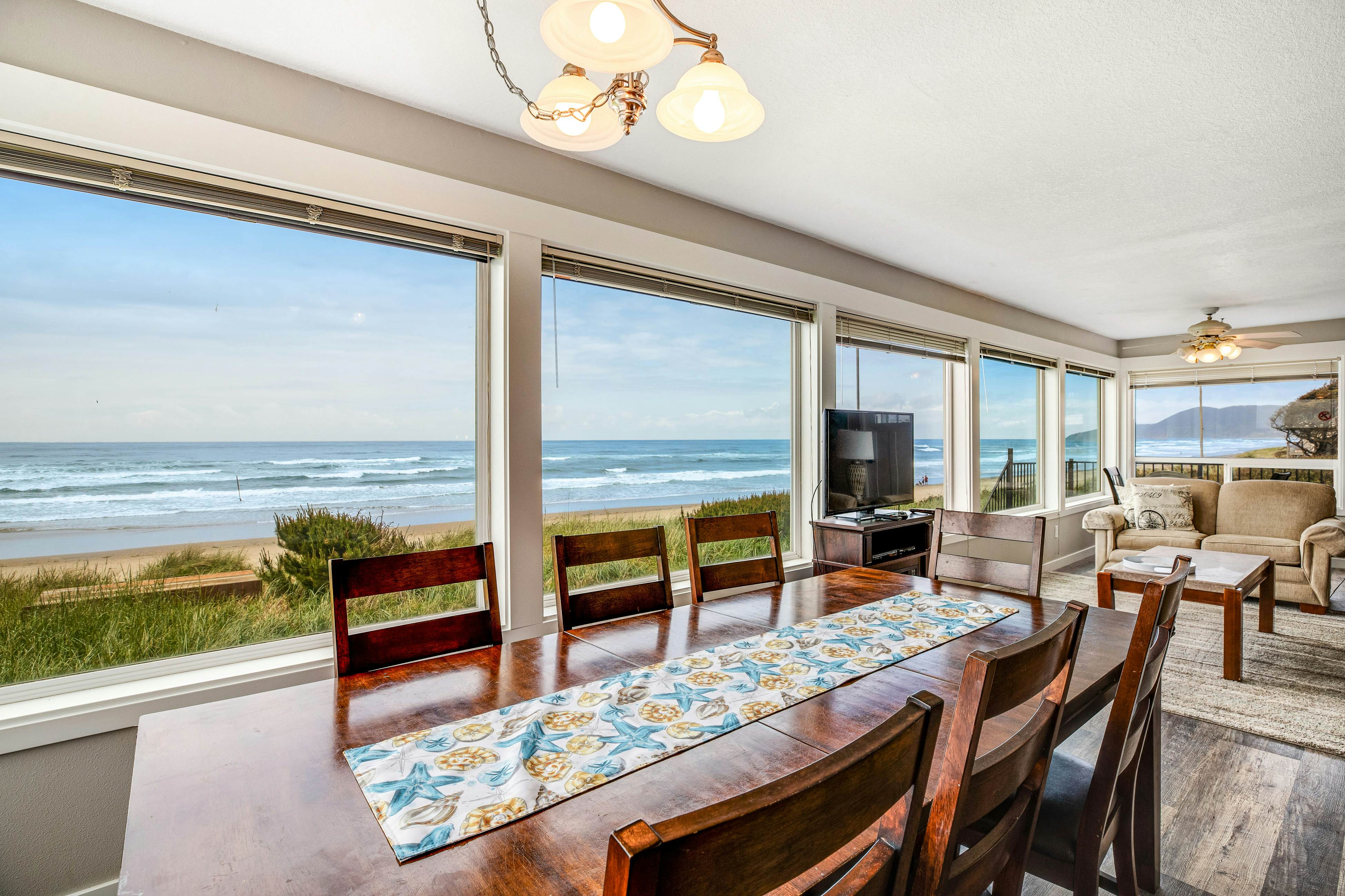 Oceanfront, Dog-Friendly Home with Free WiFi - Perfect for a Family Beach Trip
