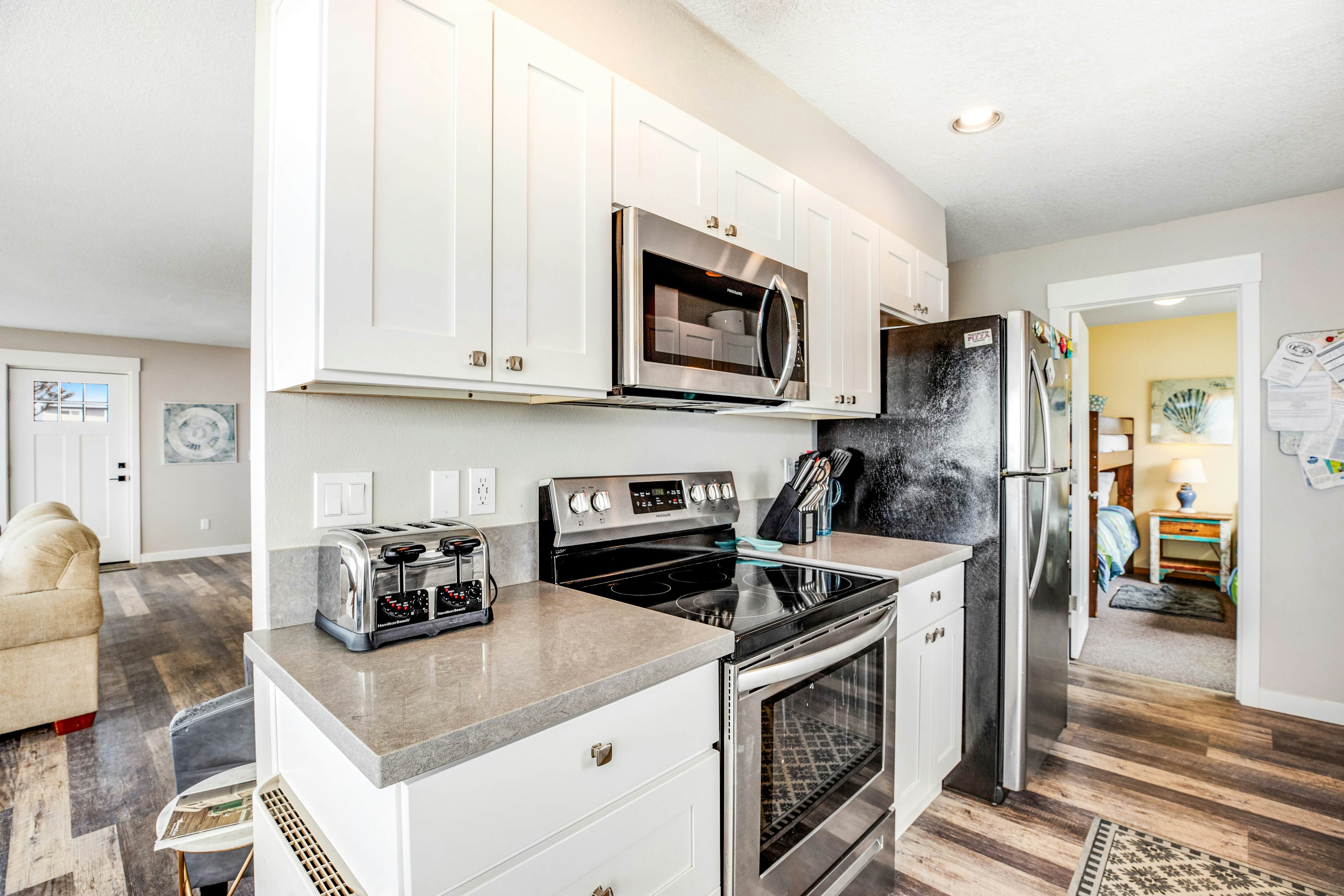 Oceanfront, Dog-Friendly Home with Free WiFi - Perfect for a Family Beach Trip